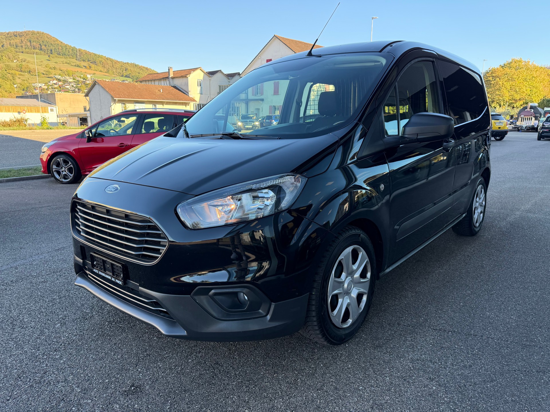 FORD Transit Courier Van 1.0 EcoB Trend-image-8