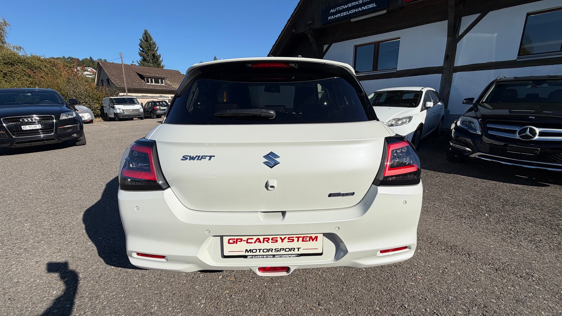 SUZUKI Swift 1.2 Compact+ Hybrid 4x4-image-6