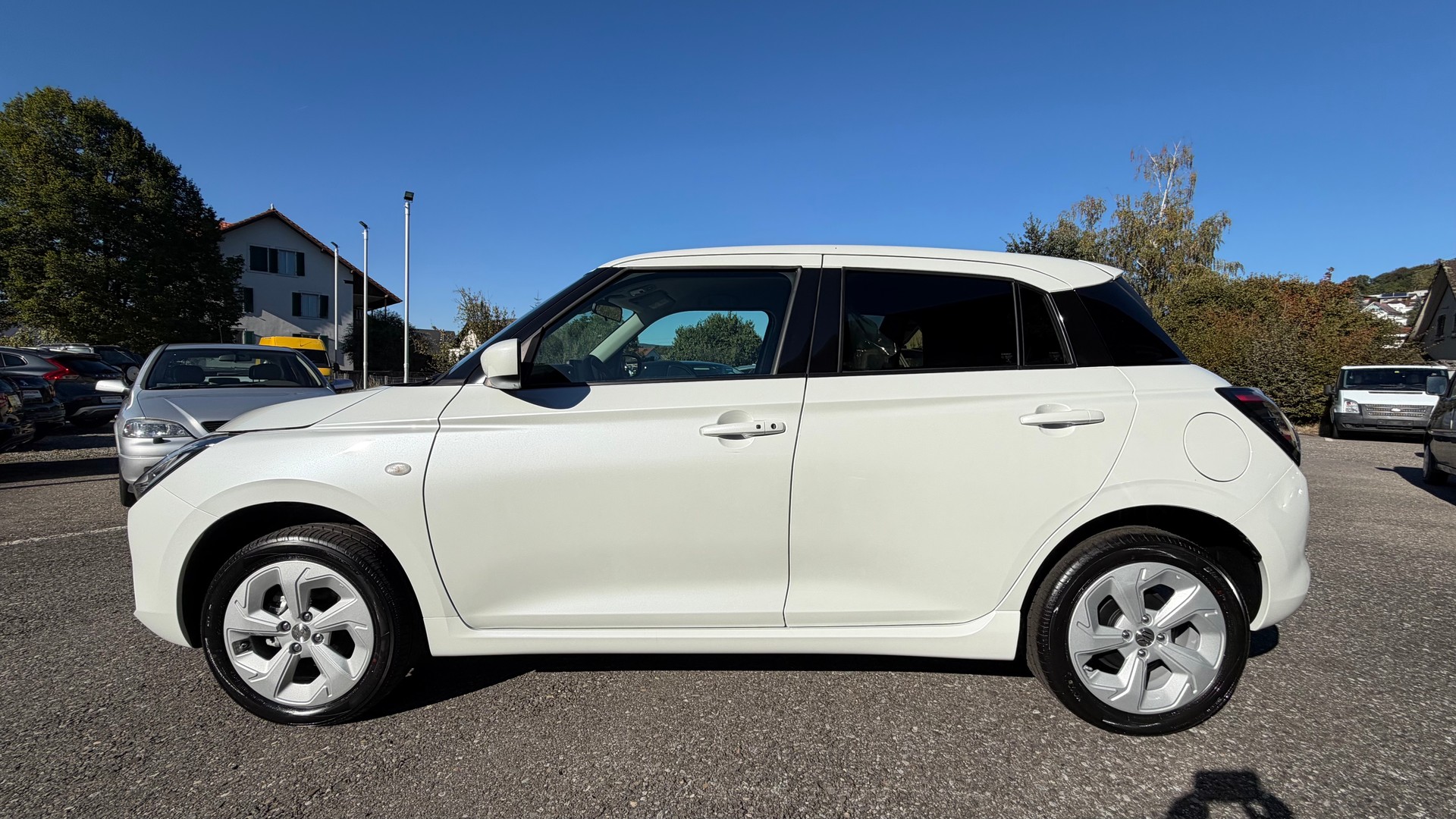 SUZUKI Swift 1.2 Compact+ Hybrid 4x4-image-7