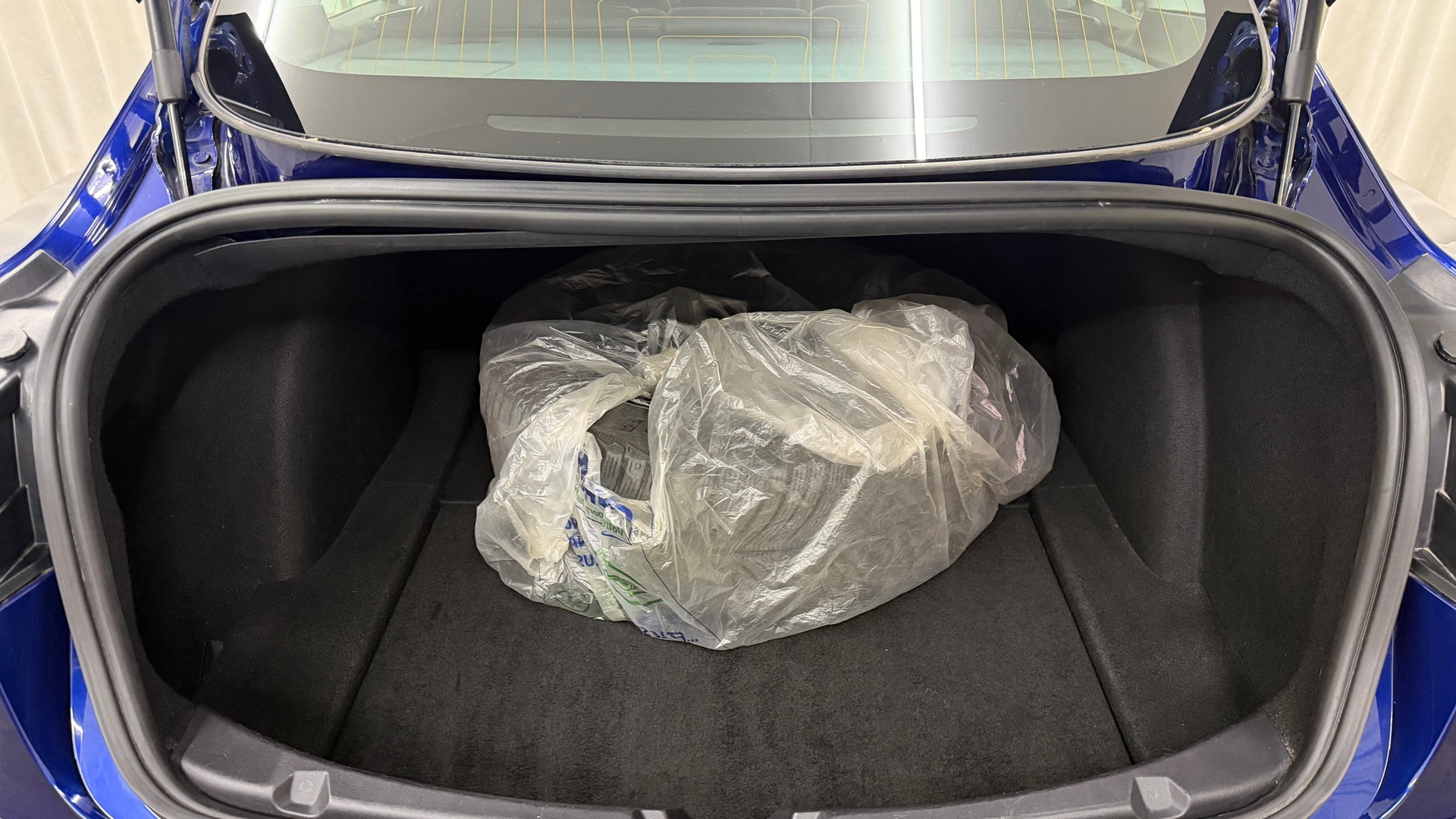 TESLA Model 3 Long Range Dual Motor AWD-image-12