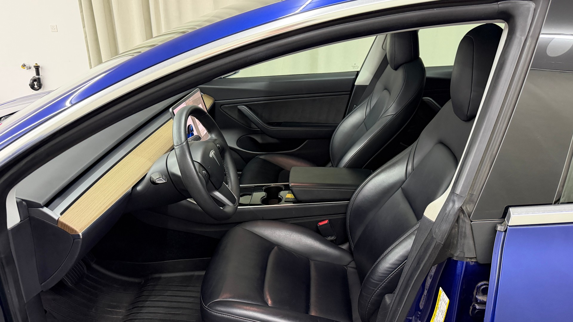 TESLA Model 3 Long Range Dual Motor AWD-image-6