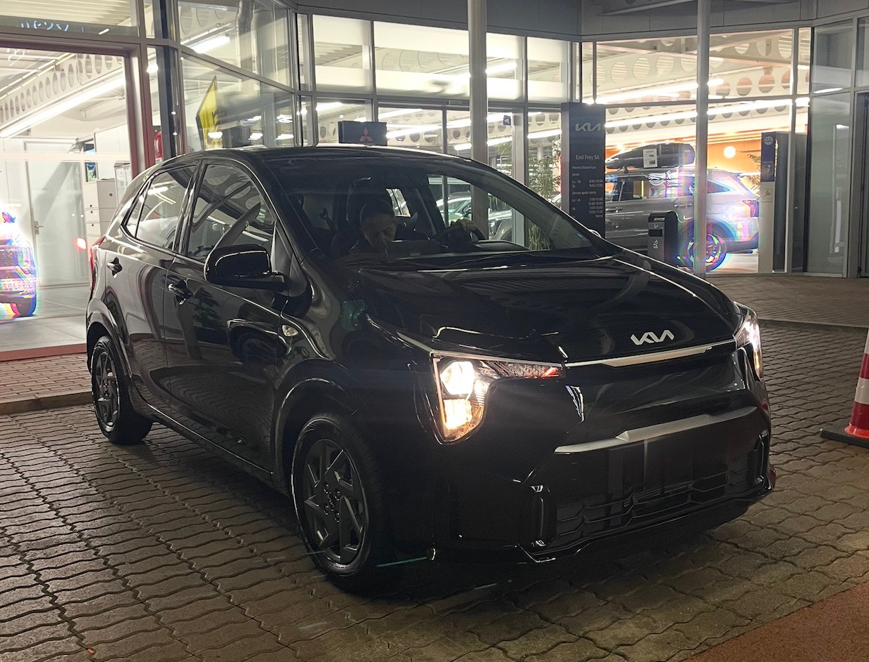 KIA 1.0 GDi First Edition-image-1