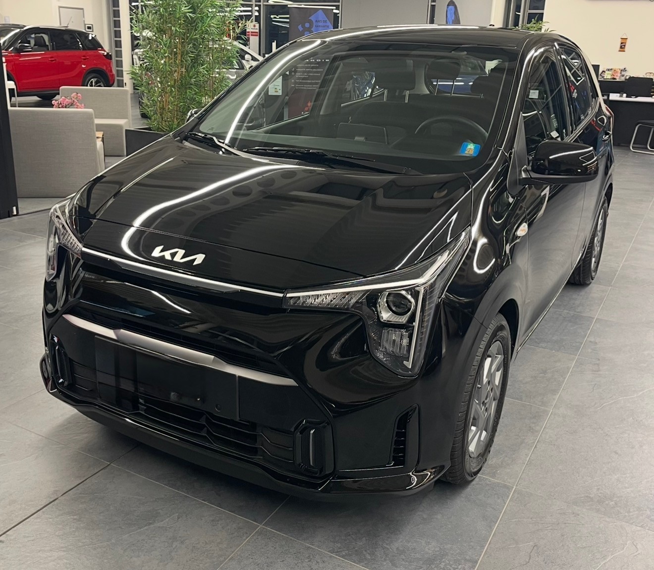 KIA 1.0 GDi First Edition-image-3