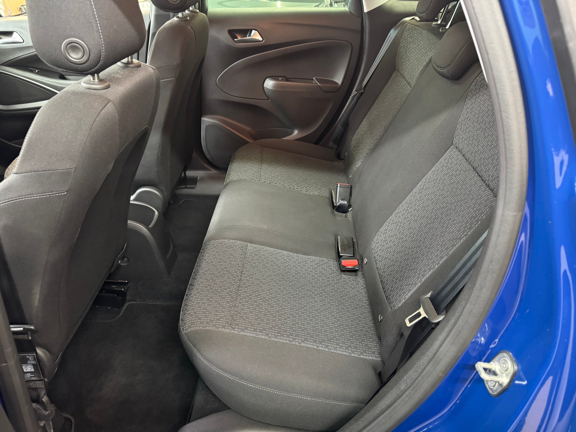 OPEL Crossland X 1.2i 120 Years Edition Automatik-image-9