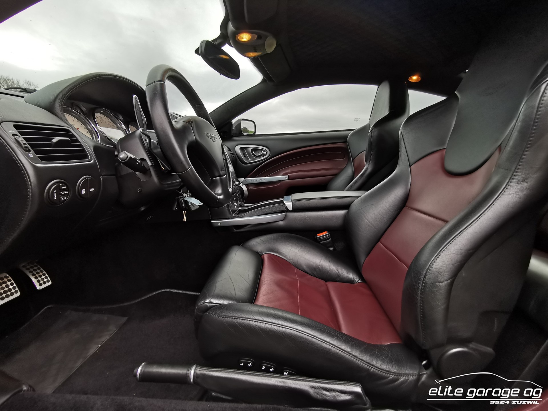 ASTON MARTIN Vanquish V12 S 5.9-48-image-12
