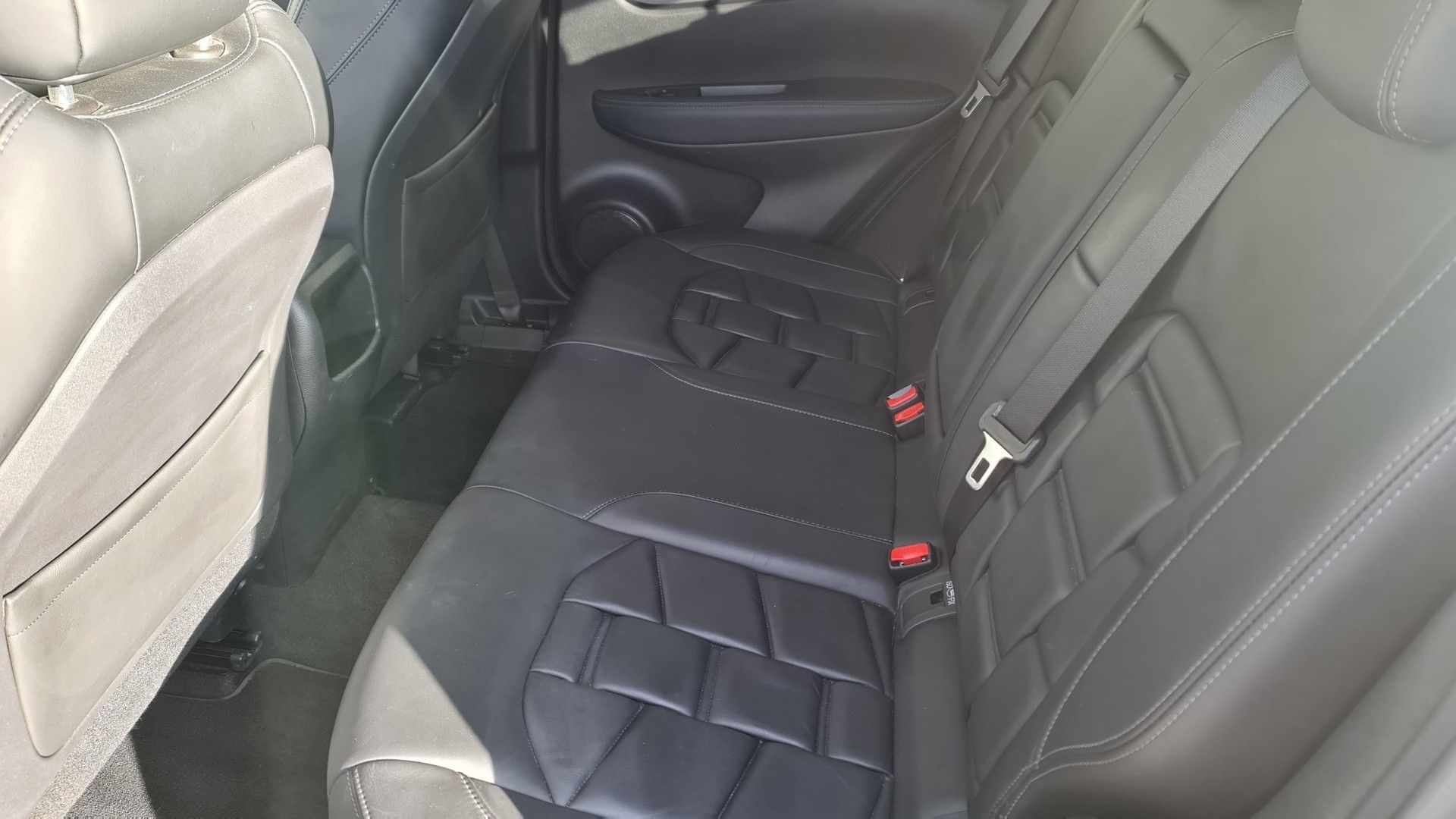 NISSAN Qashqai 1.6 dCi tekna+ Xtronic CVT-image-10