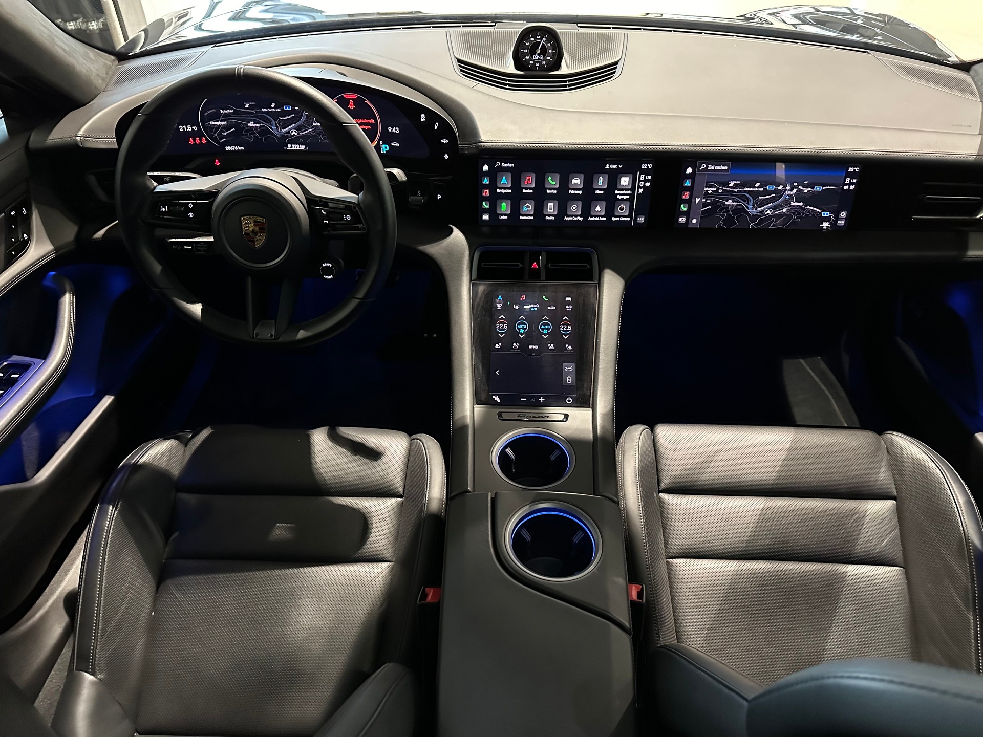 PORSCHE Taycan Turbo-image-8