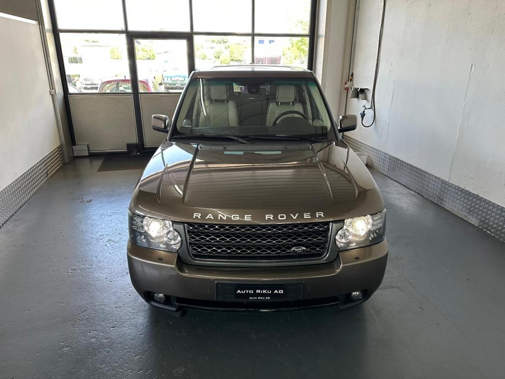 LAND ROVER Range Rover 4.4 TDV8 Vogue Automatic-image-2