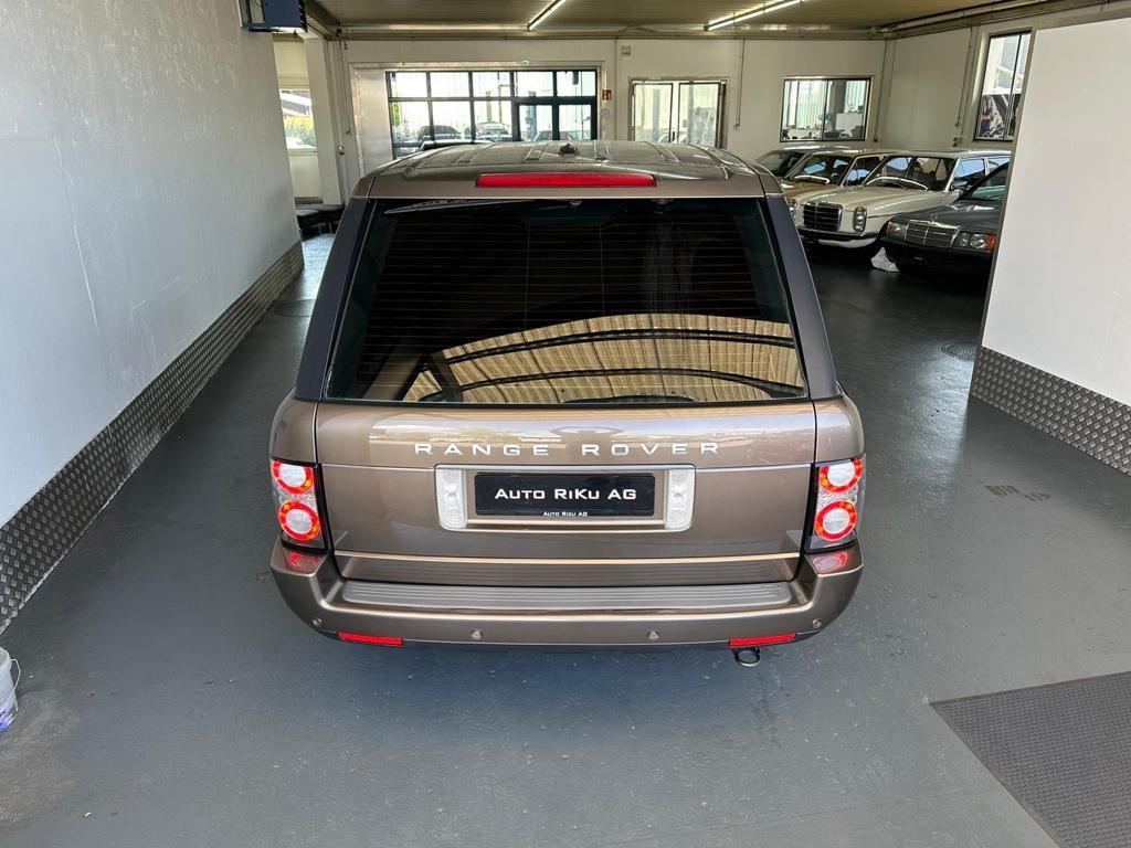 LAND ROVER Range Rover 4.4 TDV8 Vogue Automatic-image-8