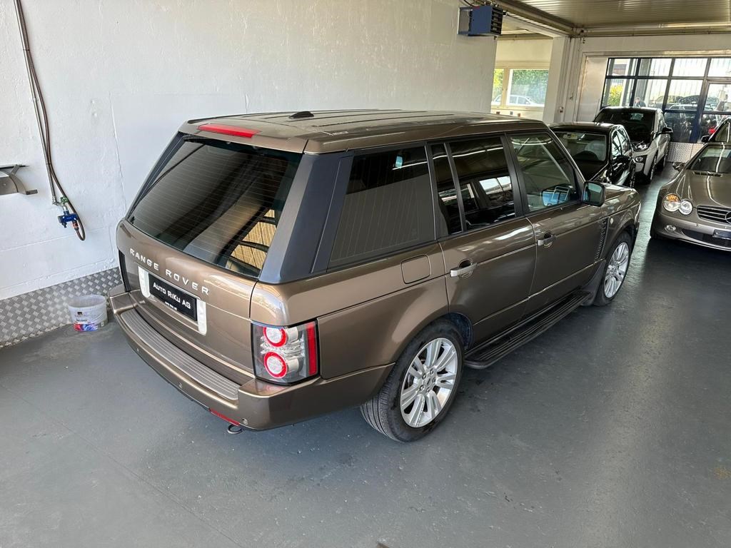 LAND ROVER Range Rover 4.4 TDV8 Vogue Automatic-image-6