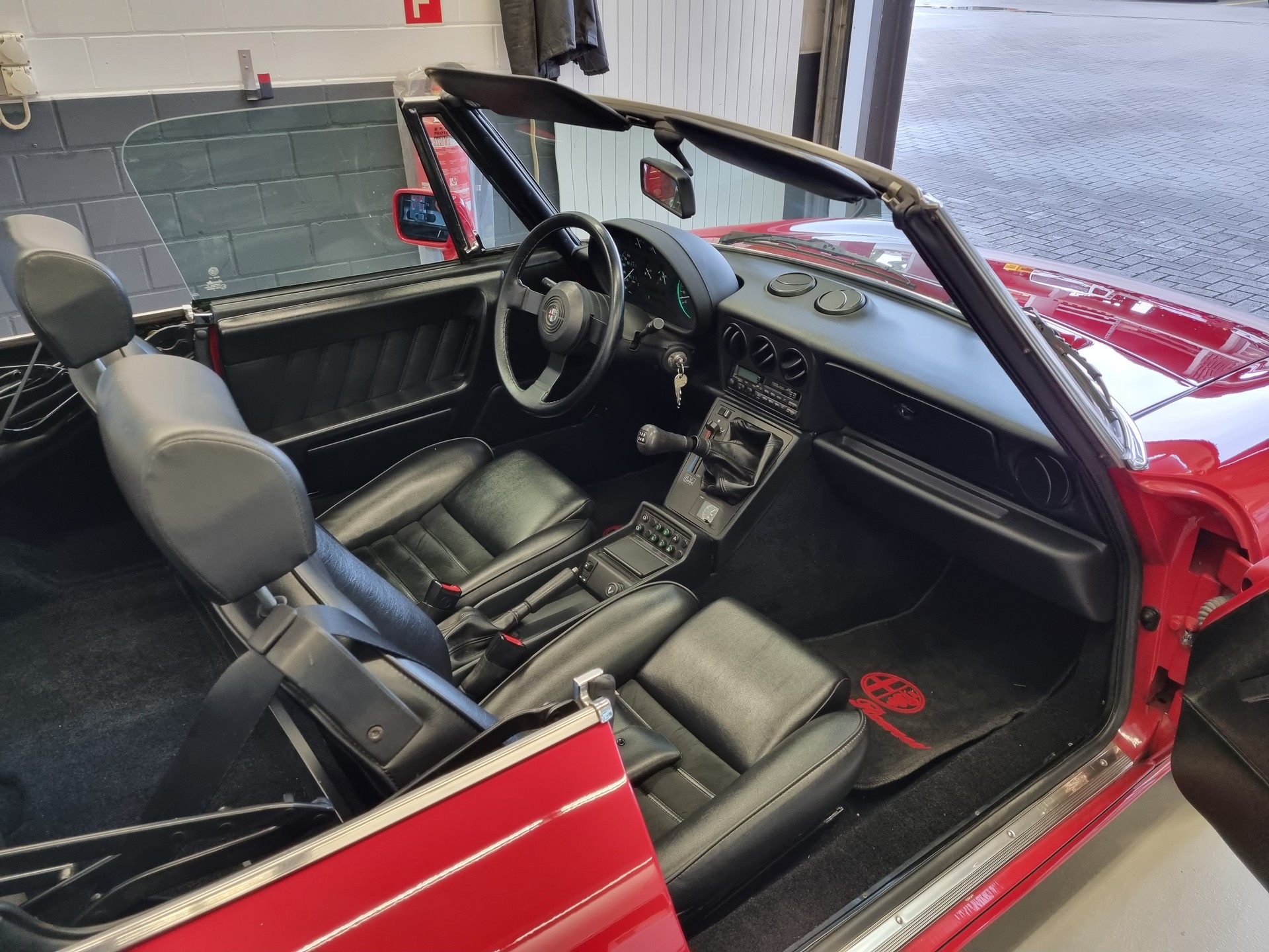 ALFA ROMEO Spider 2.0-image-5