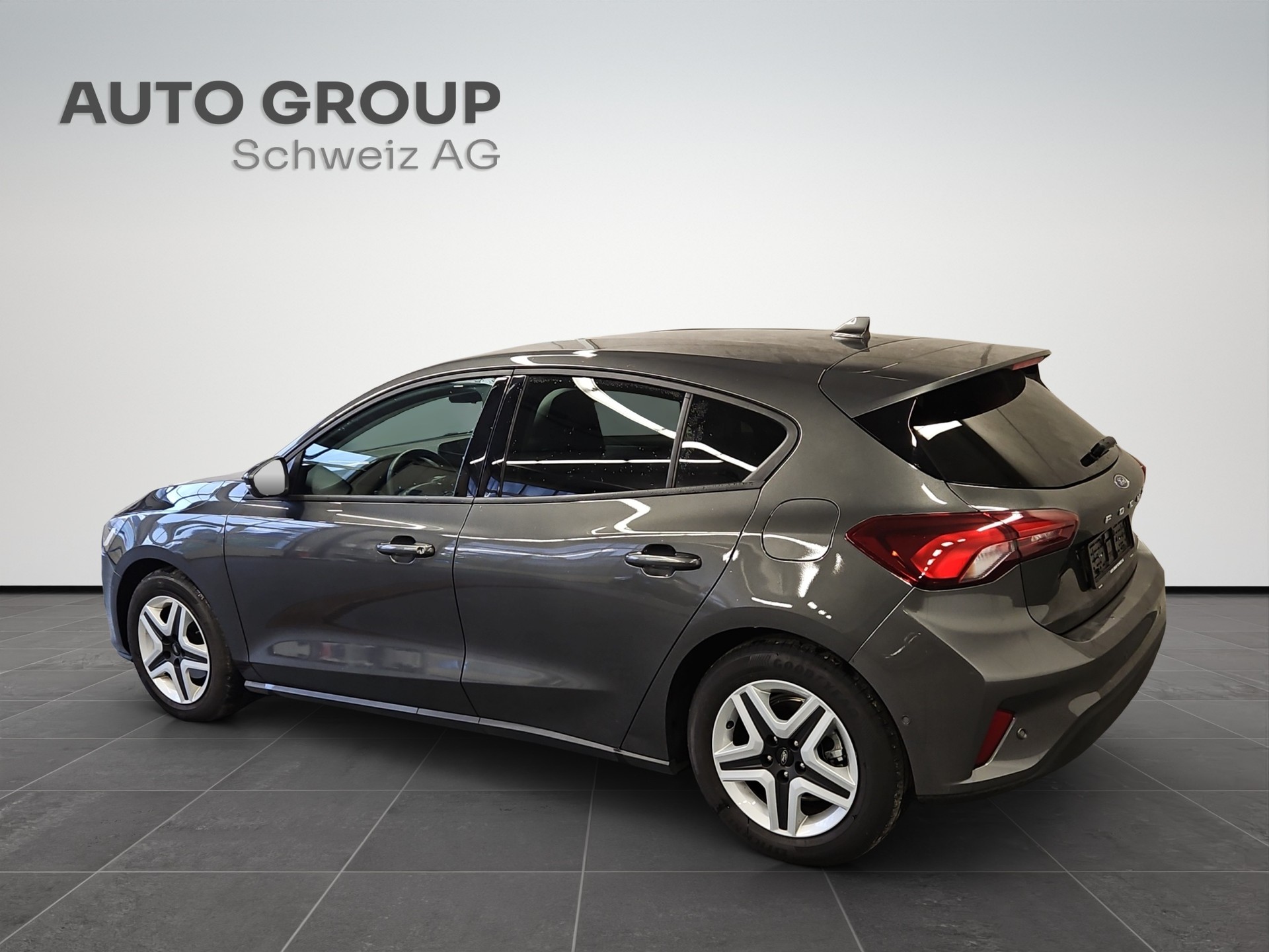 FORD Focus 1.0 MHEV Cool Connect Automat LEASING AB 216.01 CHF / MONAT-image-2