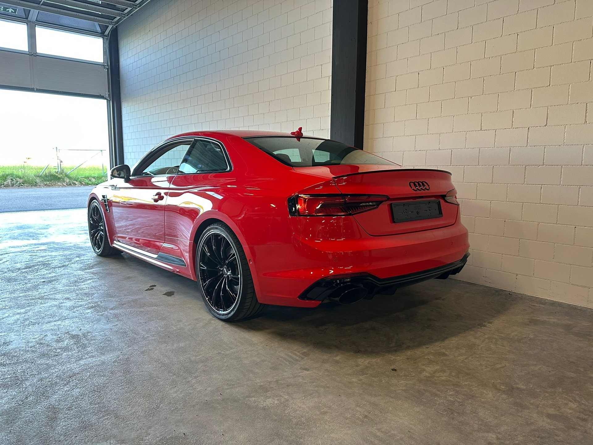 AUDI RS5 Coupé 2.9 TFSI quattro tiptronic ABT-Umbau mit Traumausstattung und 510 PS-image-3