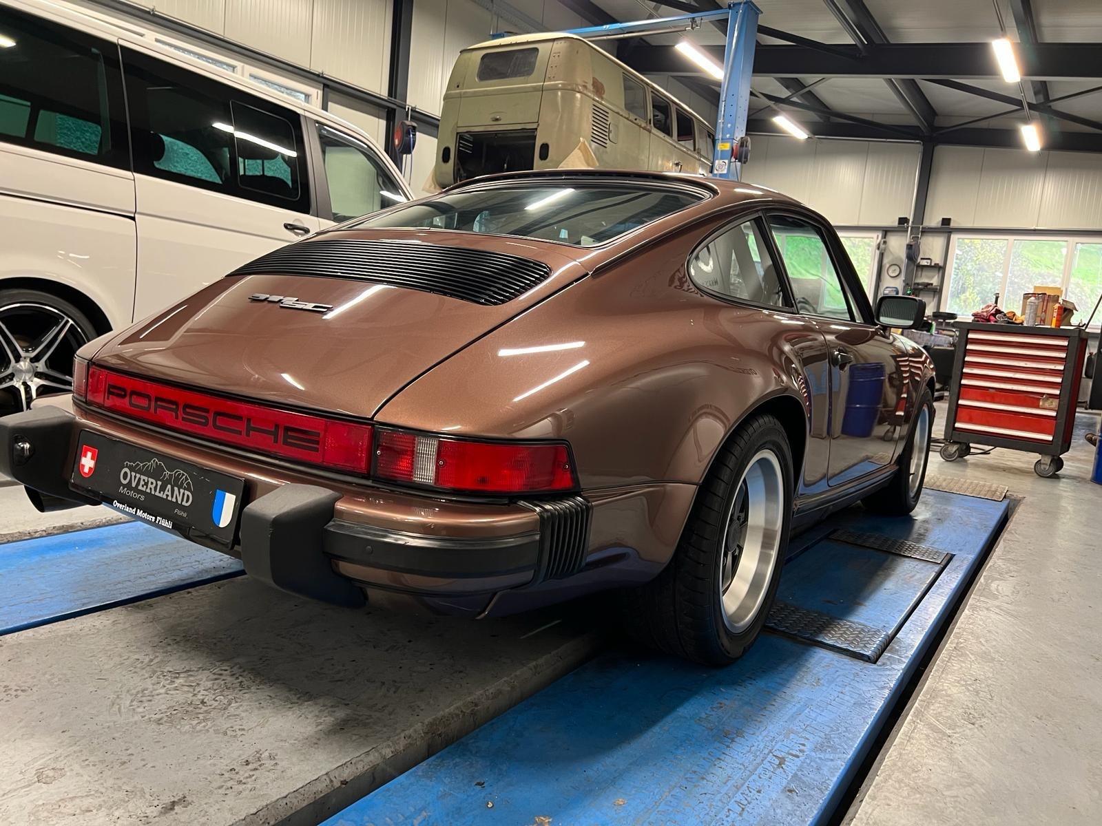 PORSCHE 3.0 SC-image-3