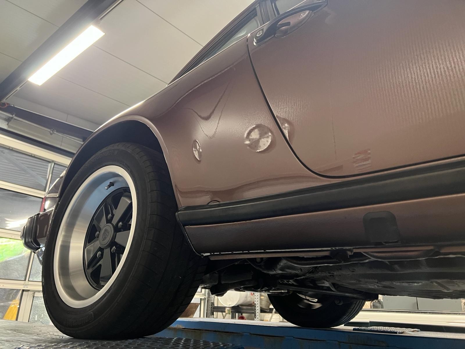 PORSCHE 3.0 SC-image-7