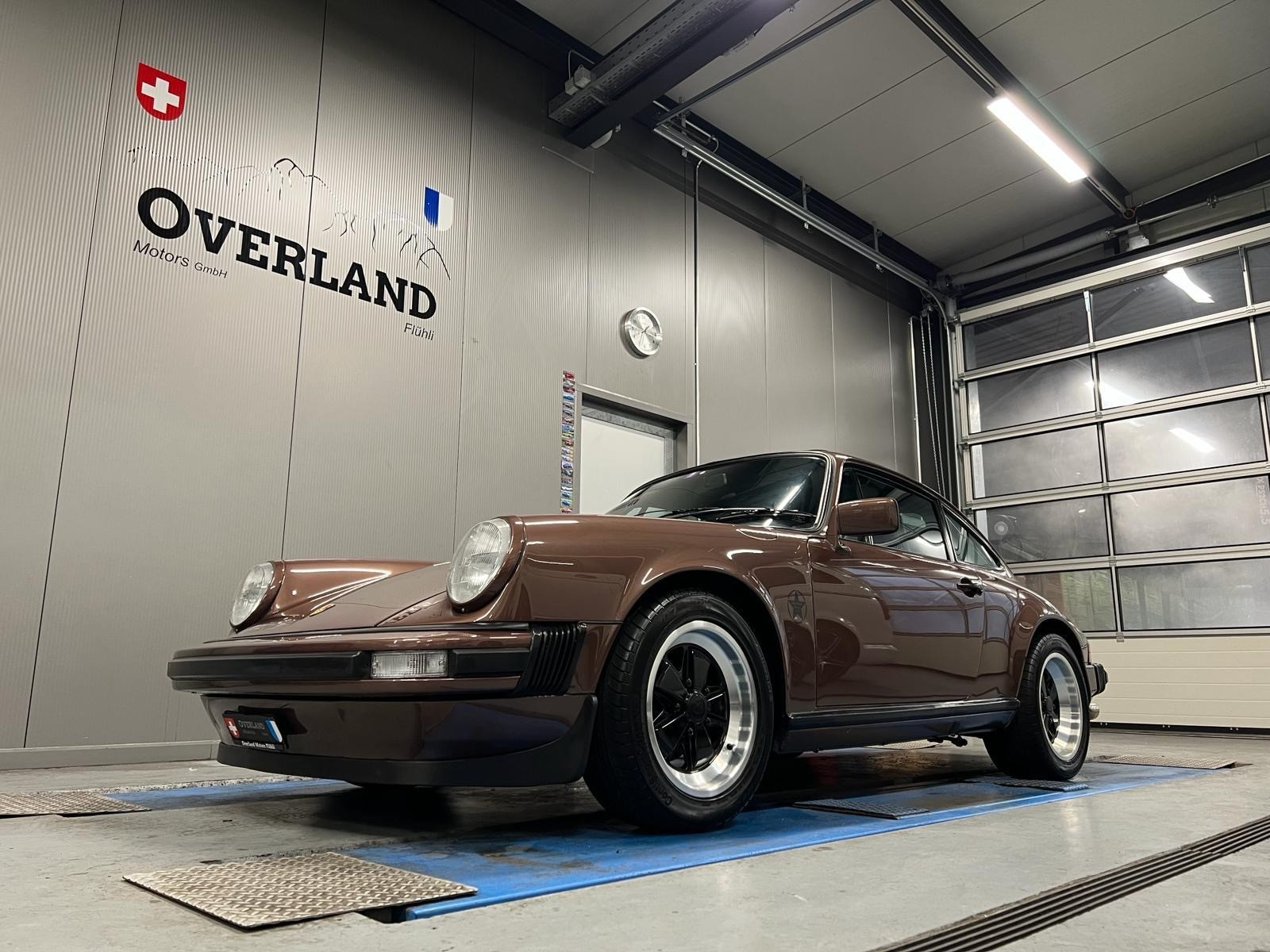 PORSCHE 3.0 SC-image-18