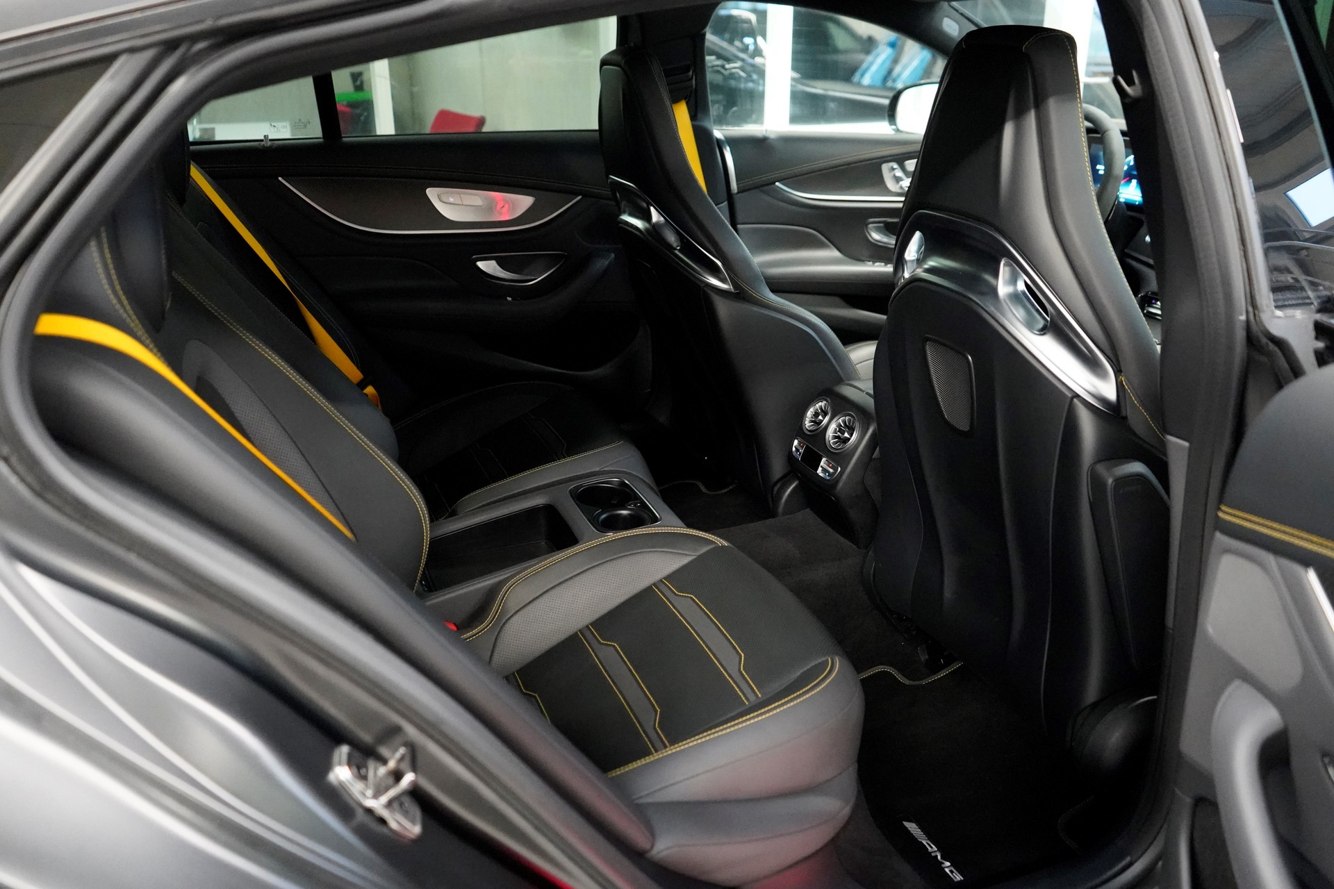 MERCEDES-BENZ AMG GT 4 63 S Edition 1 4Matic+ Speedshift MCT-image-13