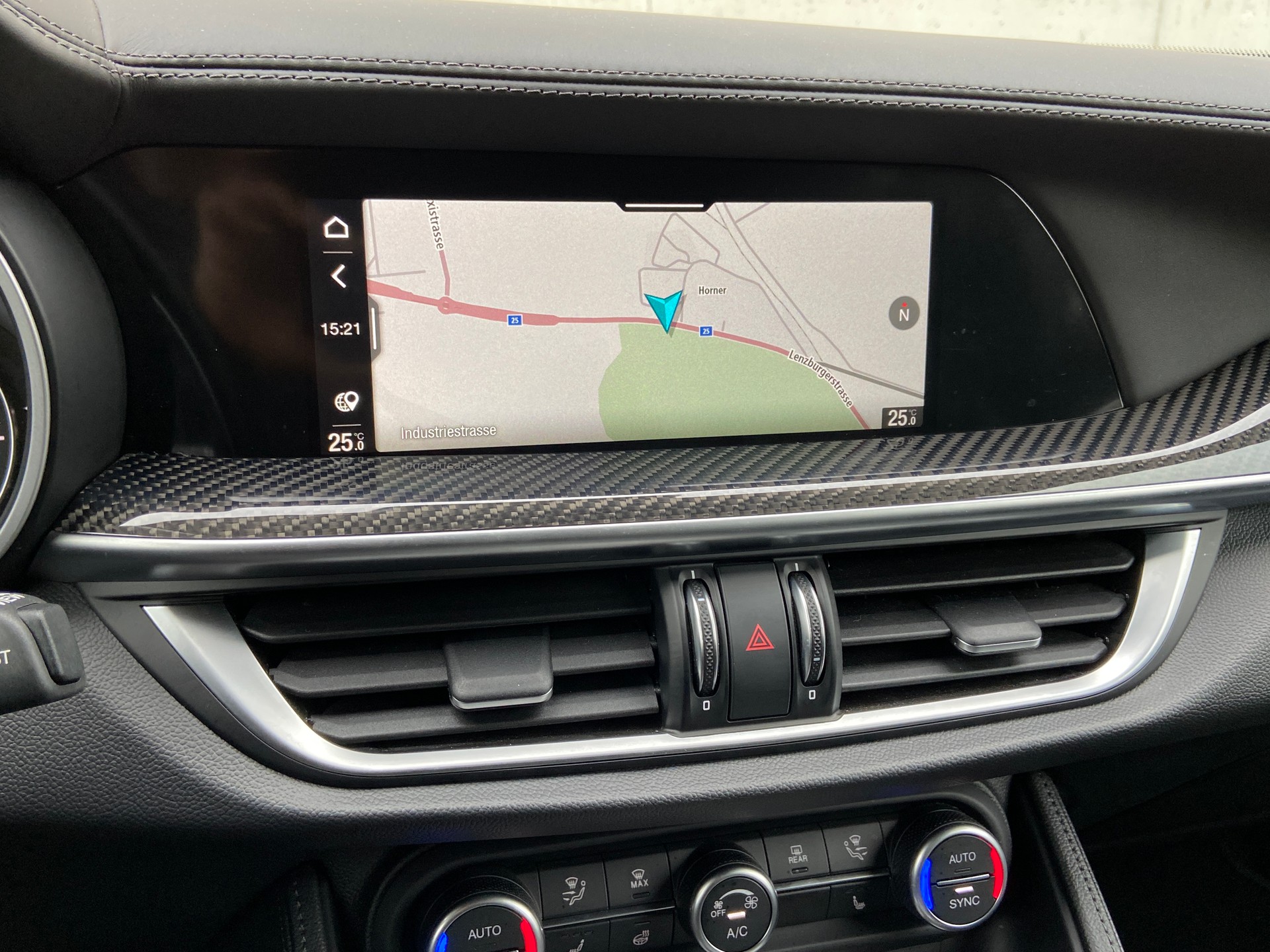 ALFA ROMEO Stelvio 2.9 V6 Quadrifoglio Q4-image-14