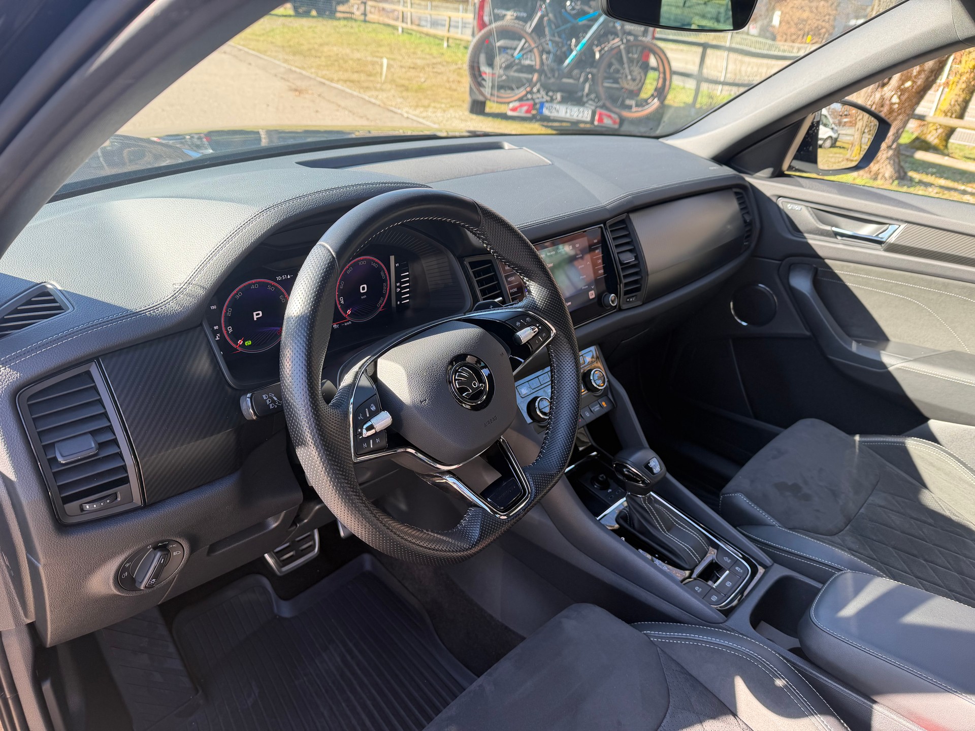 SKODA Kodiaq 2.0 TSI 4x4 SportLine-image-4