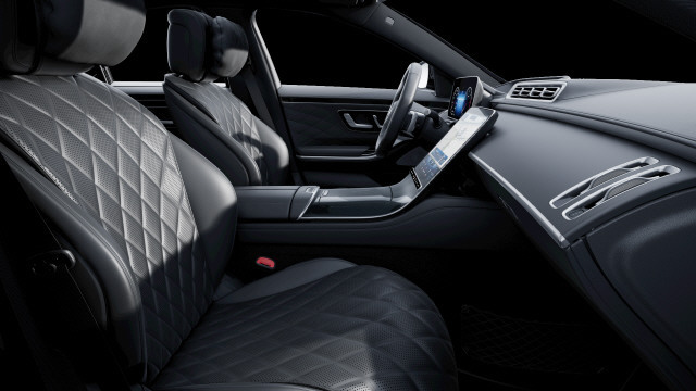 MERCEDES-BENZ S 450 d 4M AMG Line 9G-T-image-8