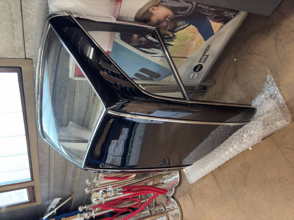 MERCEDES-BENZ 230 SL-image-11