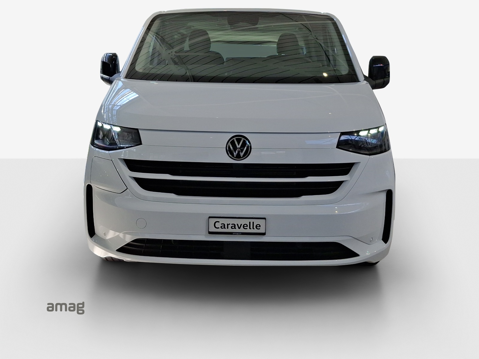 VW Caravelle BEV Life-image-6