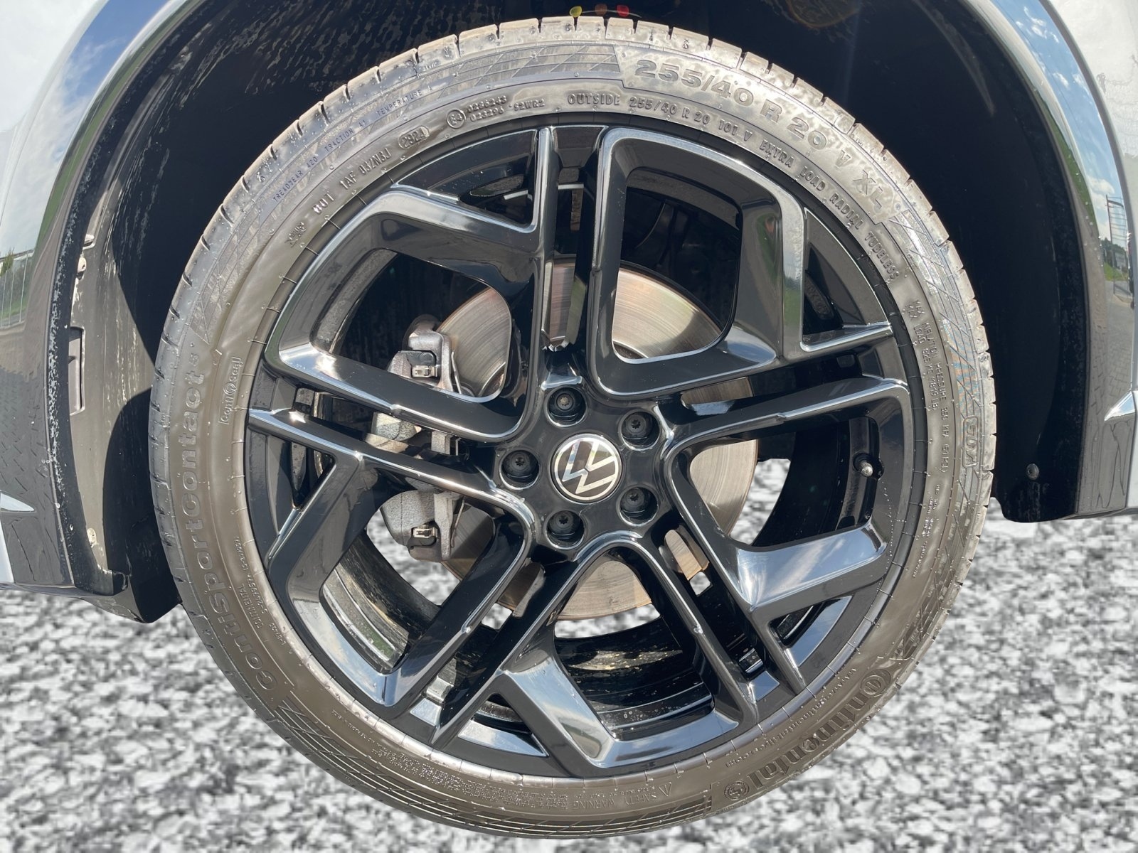VW Tiguan 2.0 TDI SCR R-Line 4Motion DSG-image-7