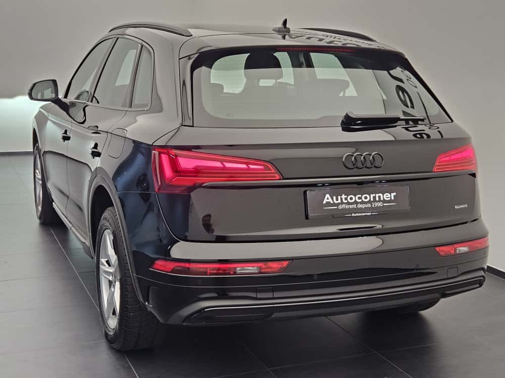 AUDI Q5 50 TFSI e PHEV advanced quattro S-tronic-image-8