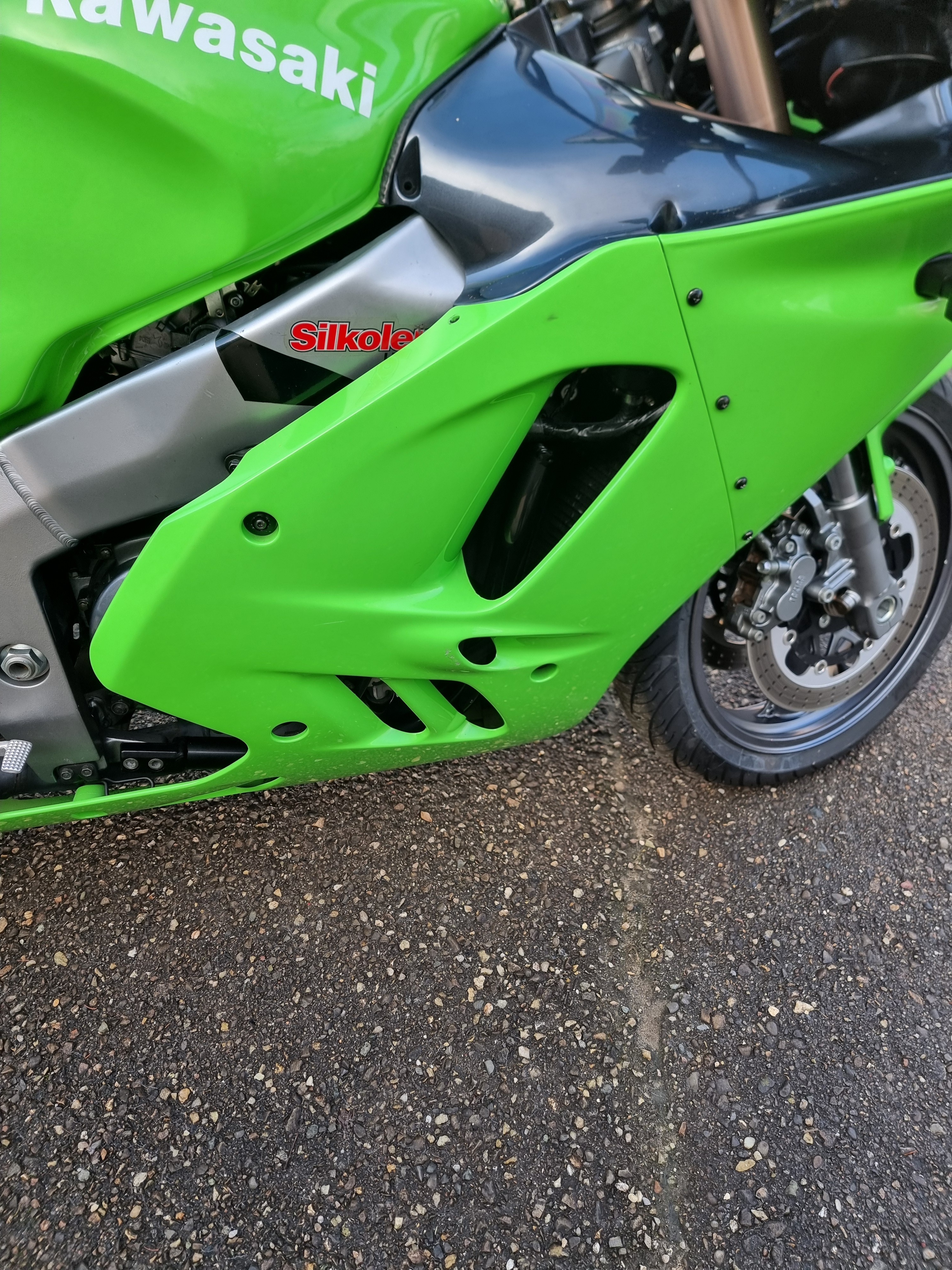 KAWASAKI Ninja ZX-9R Kaufen