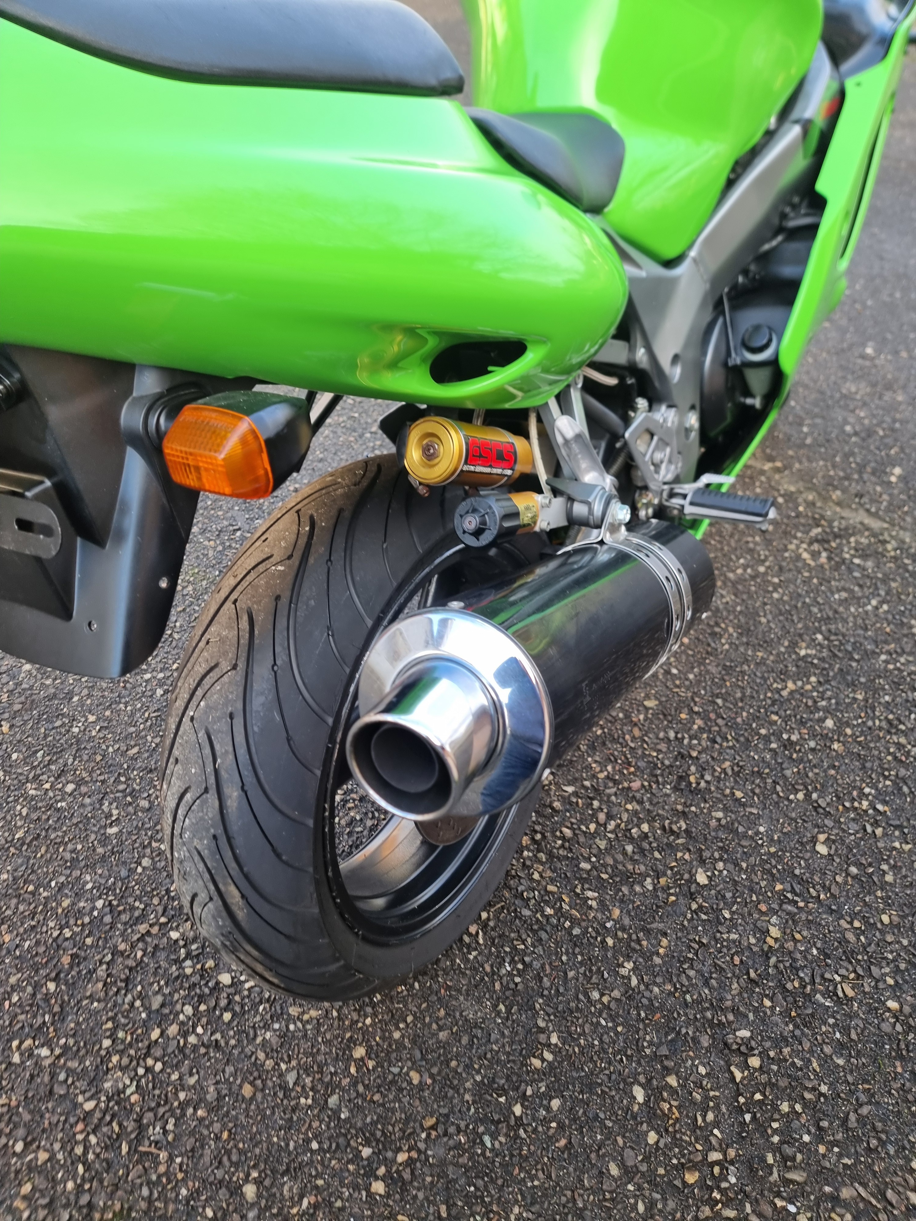 KAWASAKI Ninja ZX-9R Kaufen
