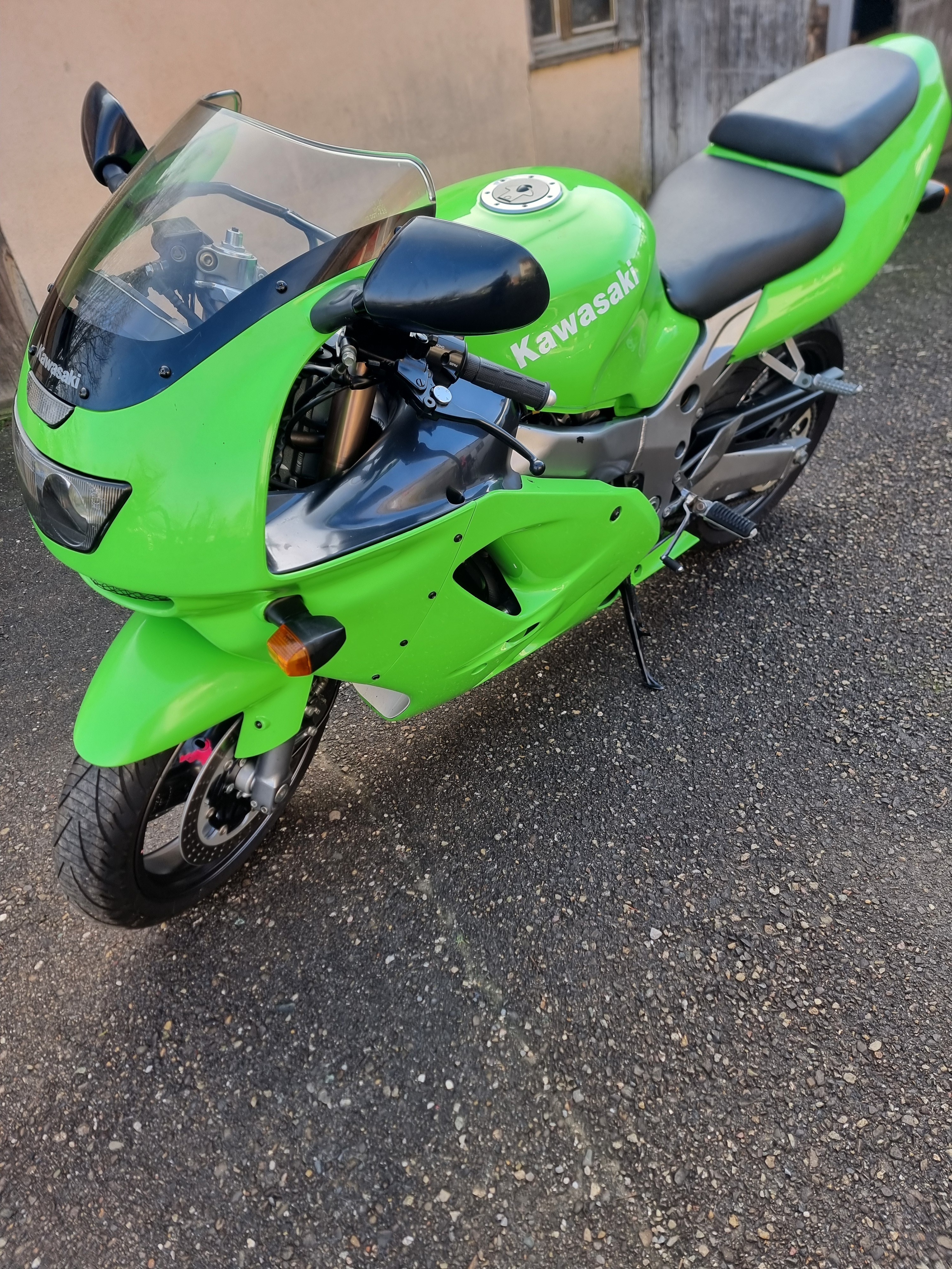 KAWASAKI NINJA ZX-9R - Occasionen kaufen | AutoScout24