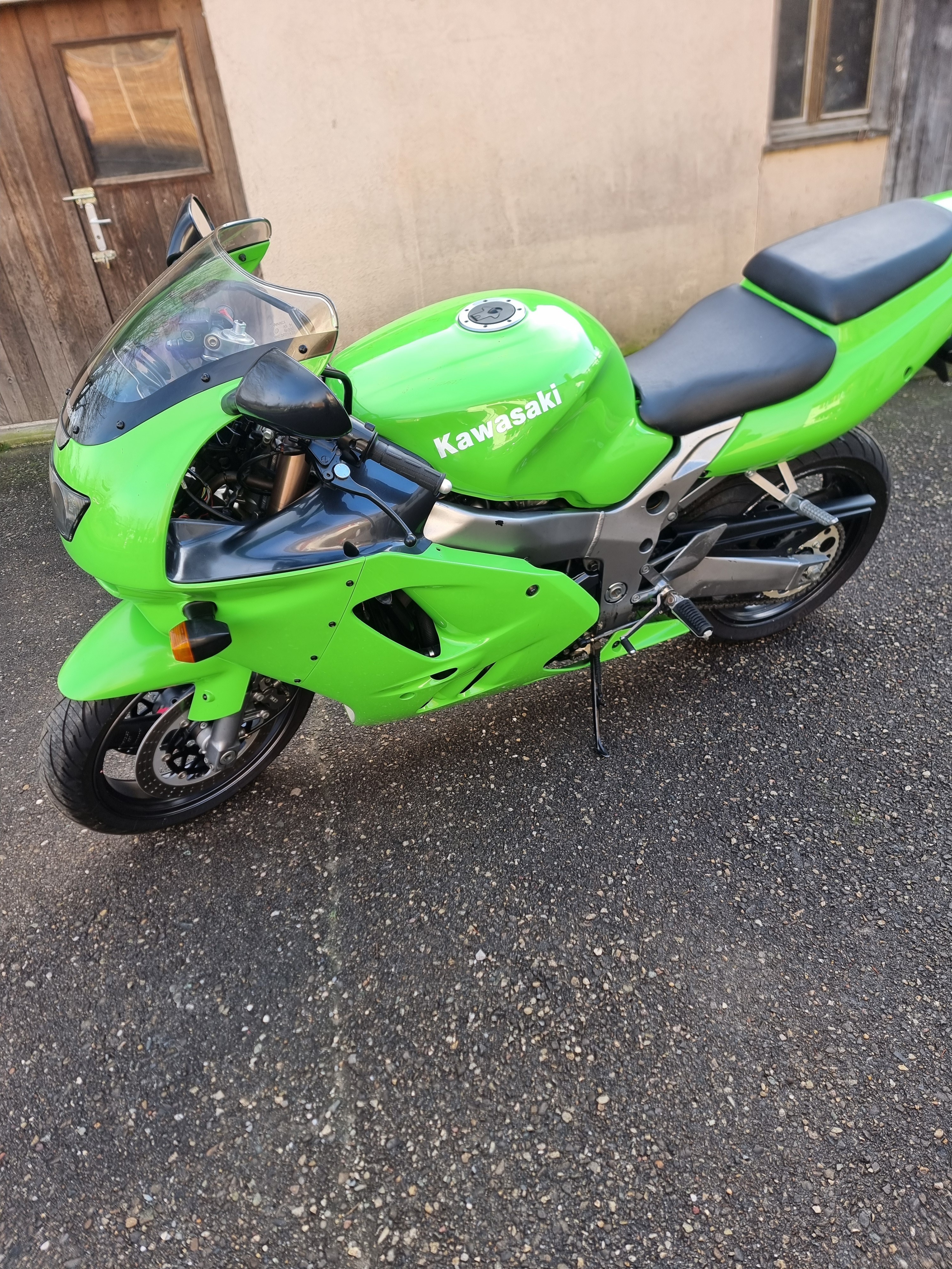 KAWASAKI Ninja ZX-9R Kaufen