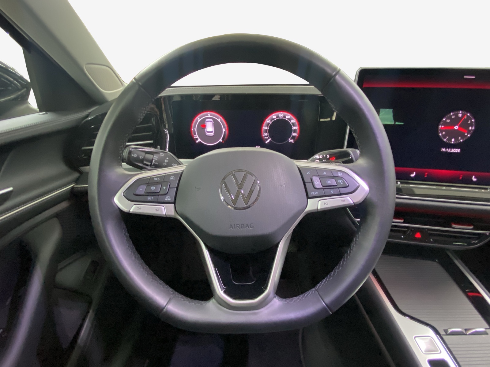 VW Passat Variant 2.0 TDI evo Elegance 4 Motion DSG-image-9