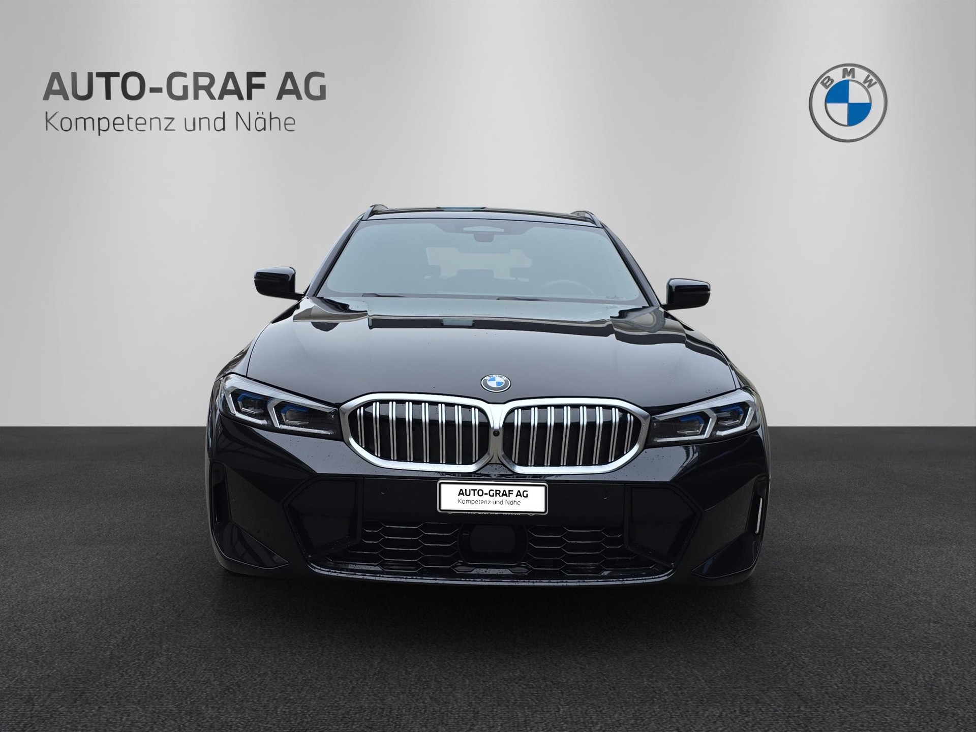 BMW 320d xDrive Touring M Sport-image-7