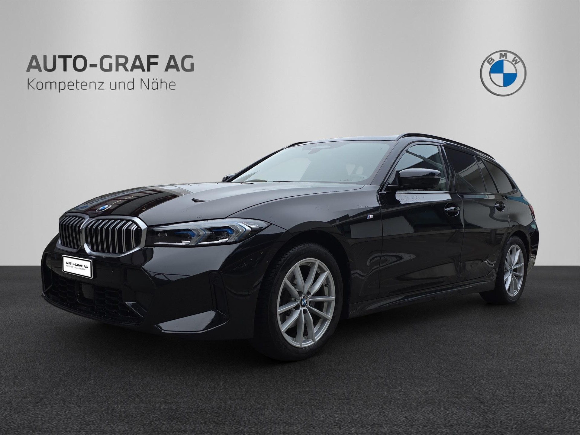 BMW 320d xDrive Touring M Sport-image-0