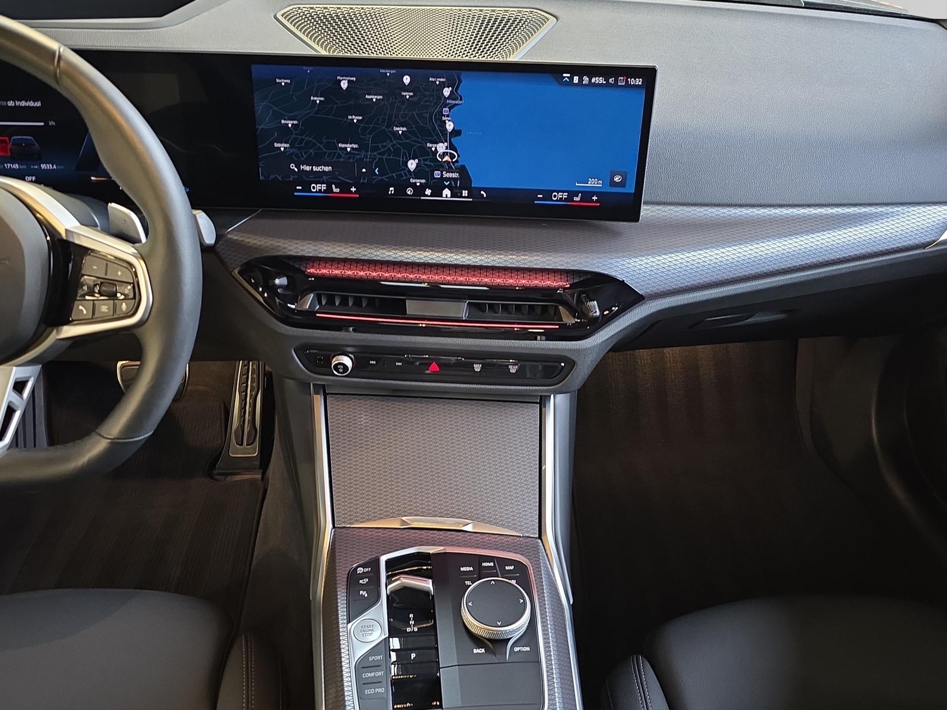BMW 320d xDrive Touring M Sport-image-14