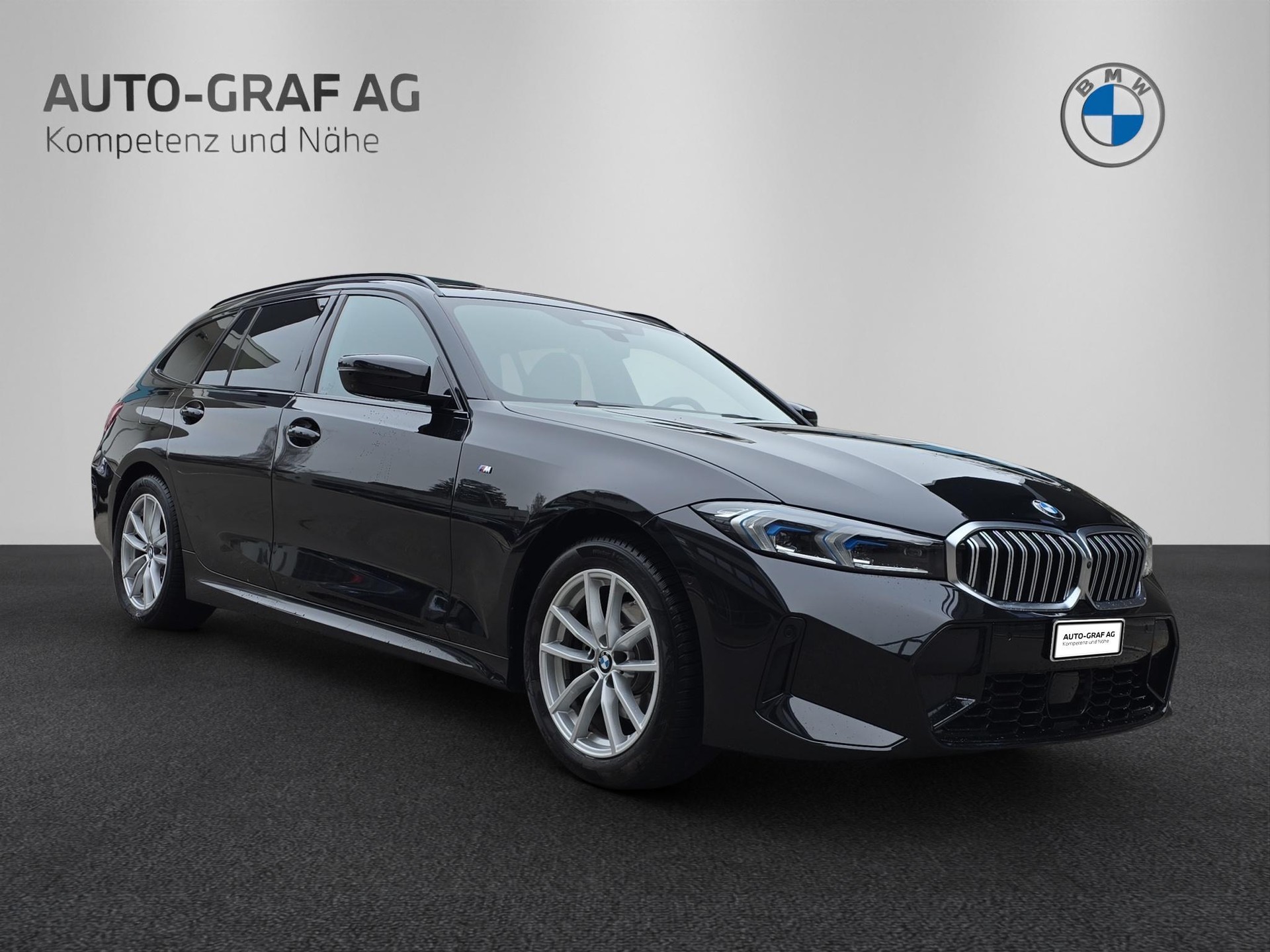 BMW 320d xDrive Touring M Sport-image-6