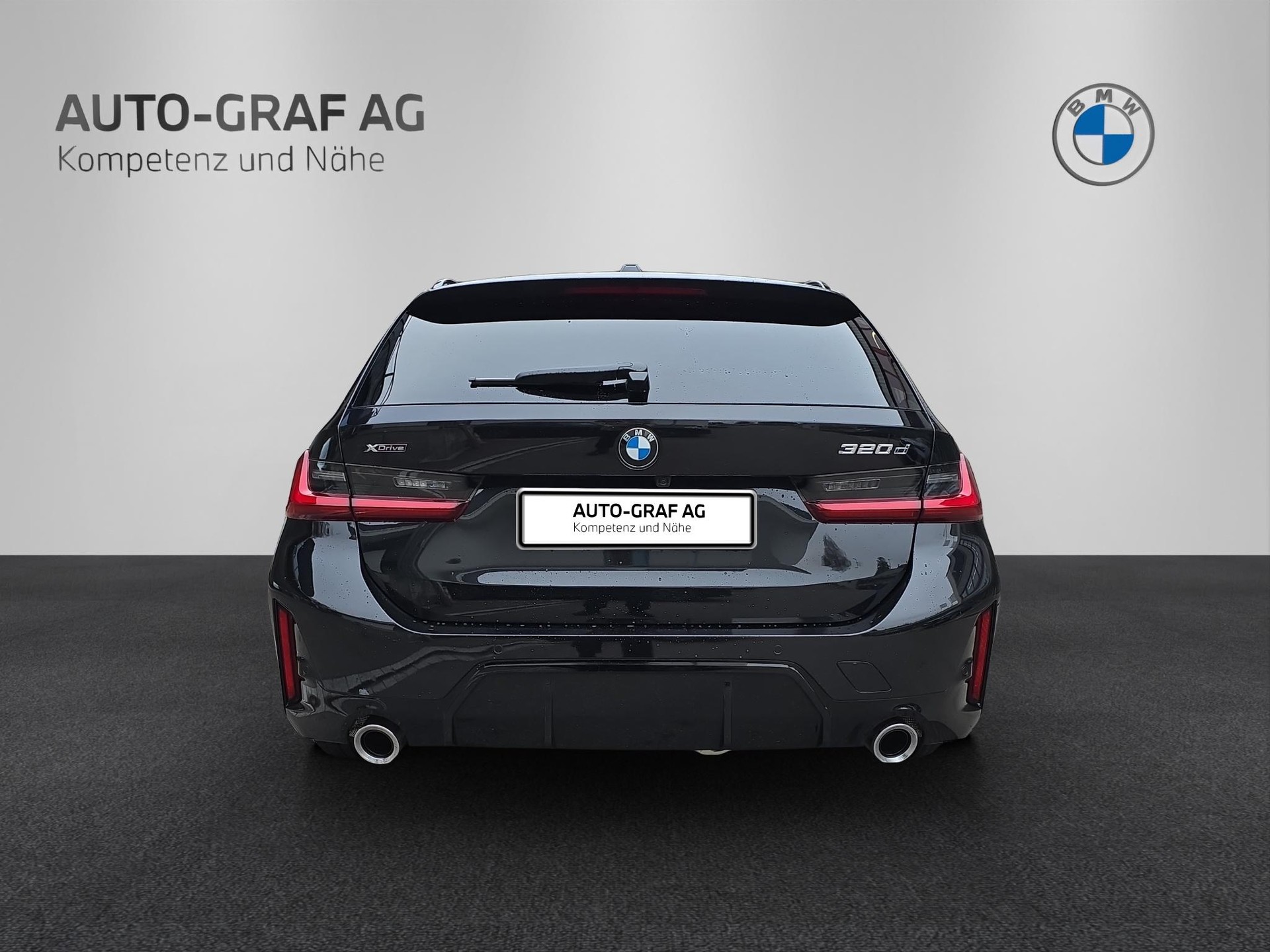 BMW 320d xDrive Touring M Sport-image-3