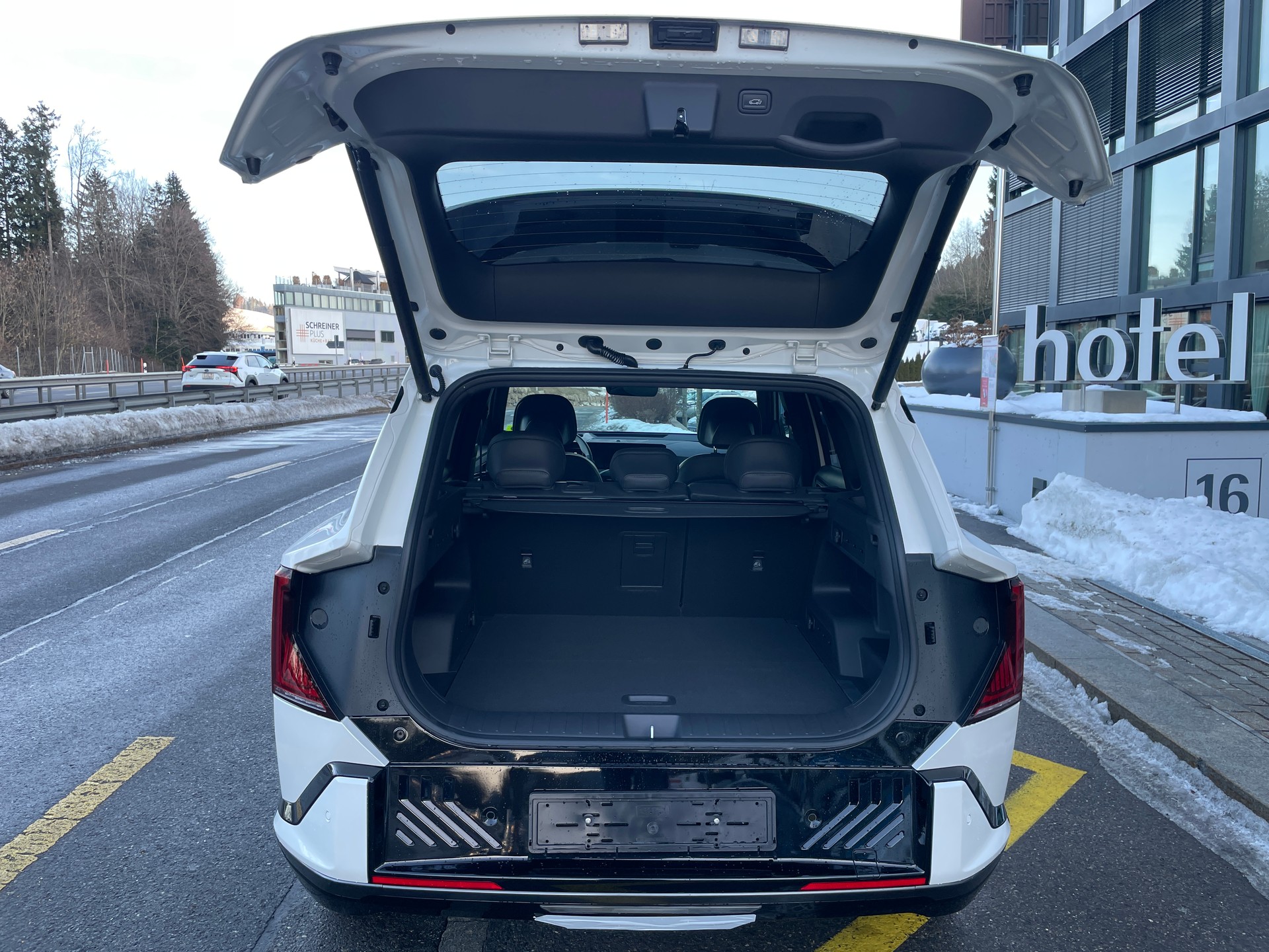 KIA EV5 GT-Line Launch Edition mit GT-Line Pack und Panorama Dach elektrisch-image-6