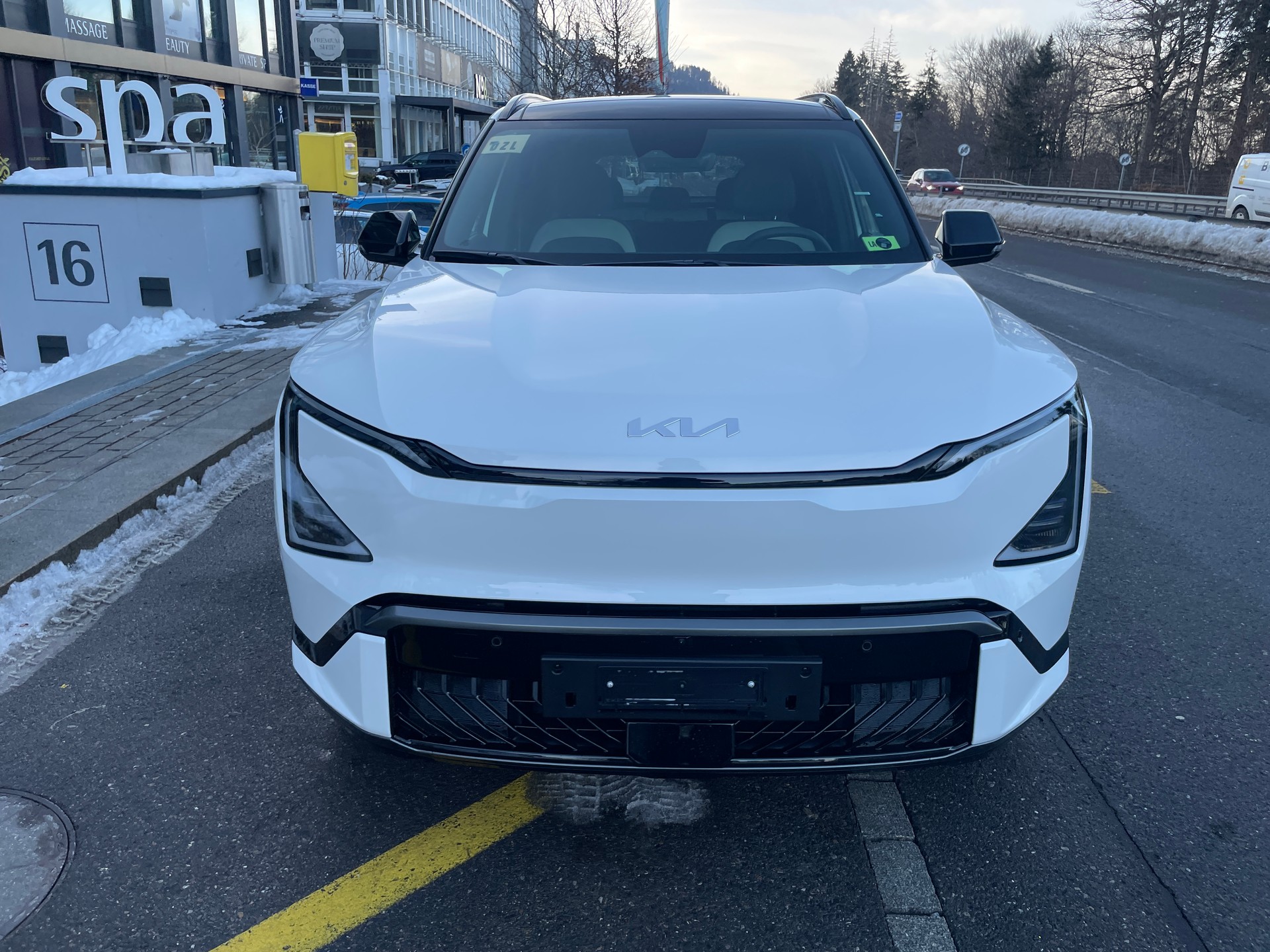 KIA EV5 GT-Line Launch Edition mit GT-Line Pack und Panorama Dach elektrisch-image-1