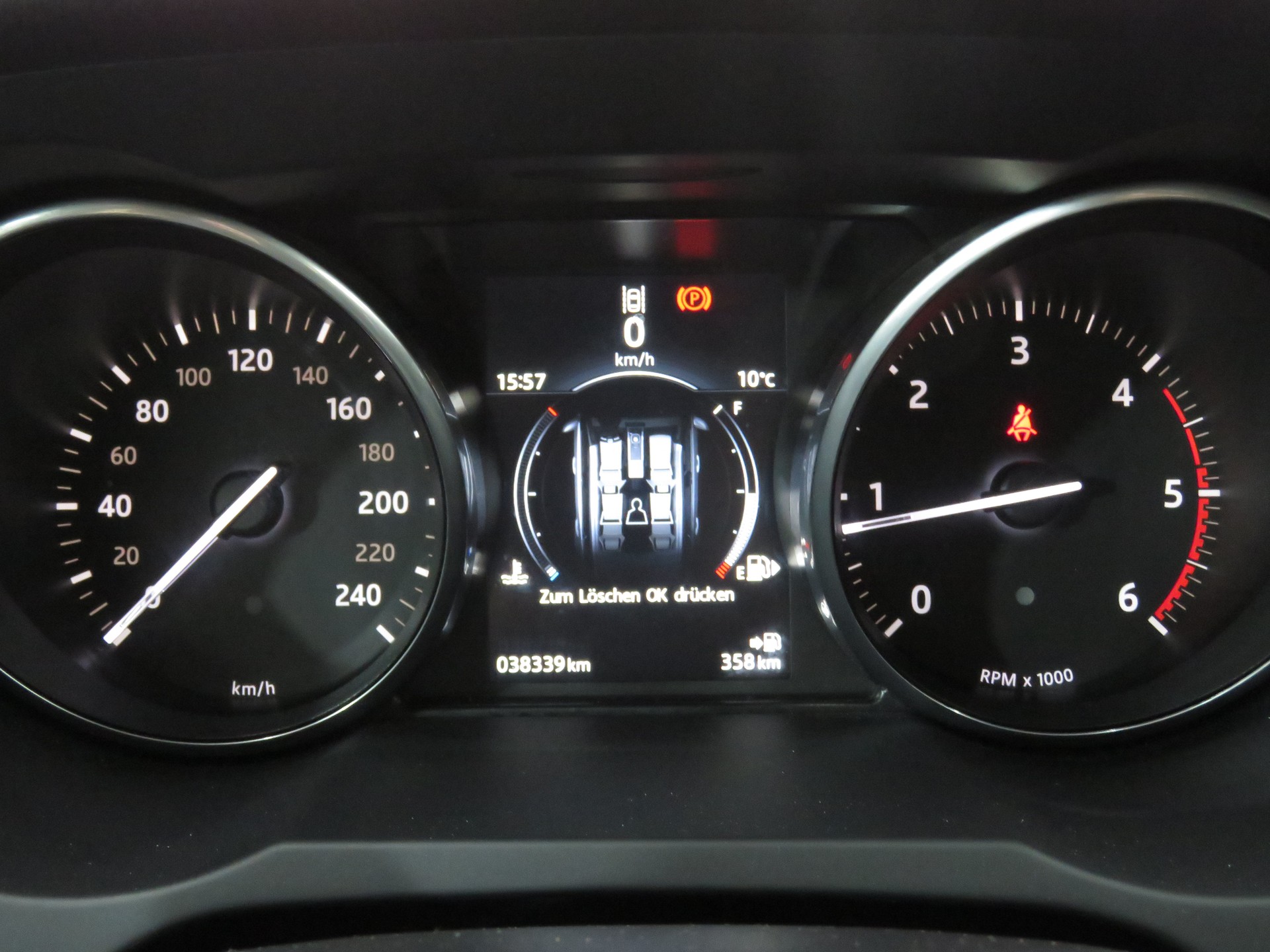 LAND ROVER Range Rover Evoque 2.0 eD4 Pure 2WD-image-15