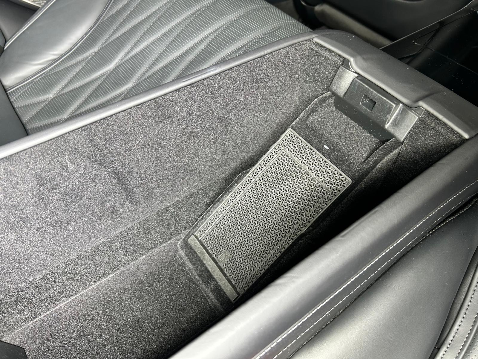 MERCEDES-BENZ S 63 V8 AMG E Performance 4matic+ lang-image-19