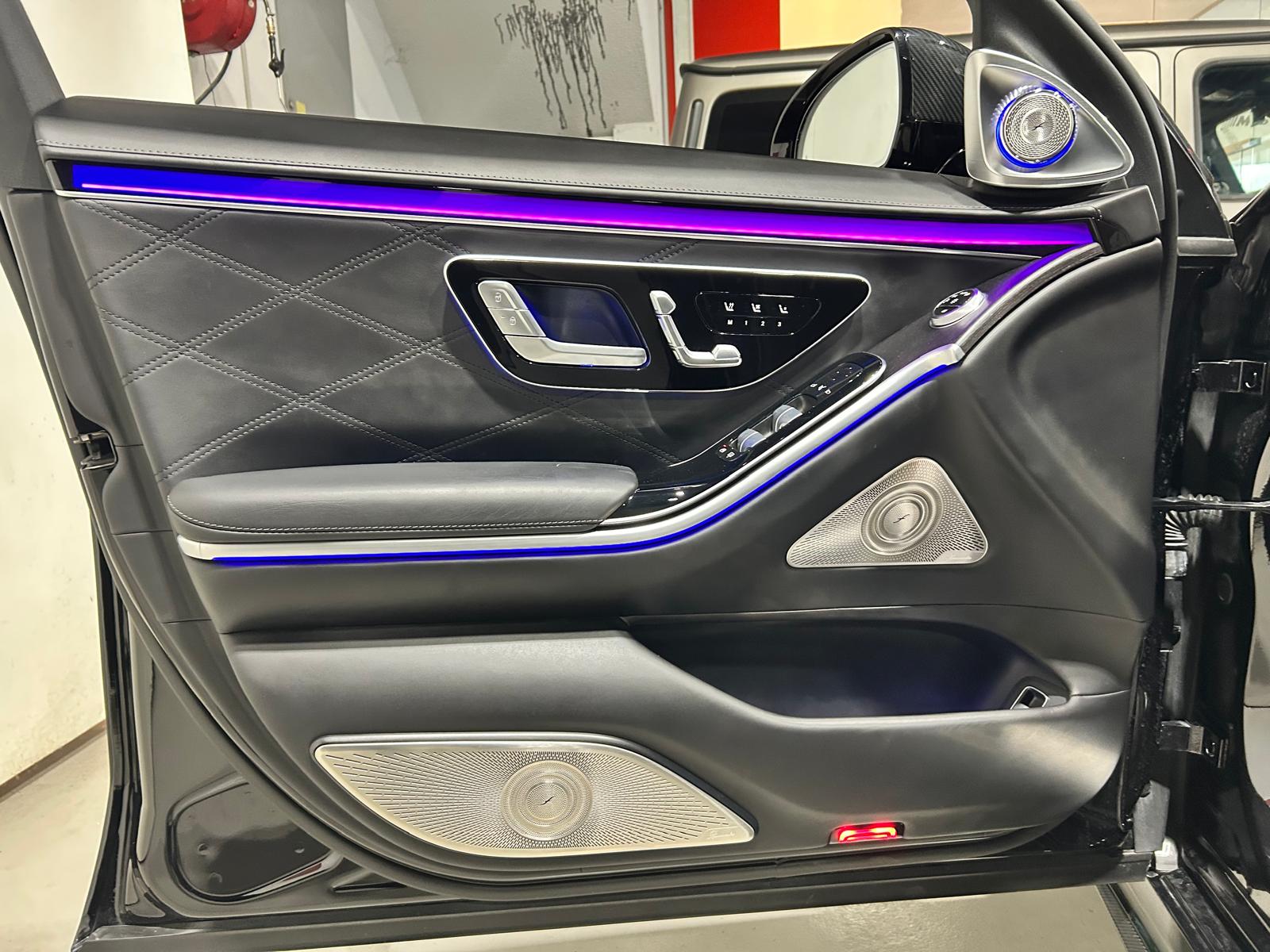 MERCEDES-BENZ S 63 V8 AMG E Performance 4matic+ lang-image-21