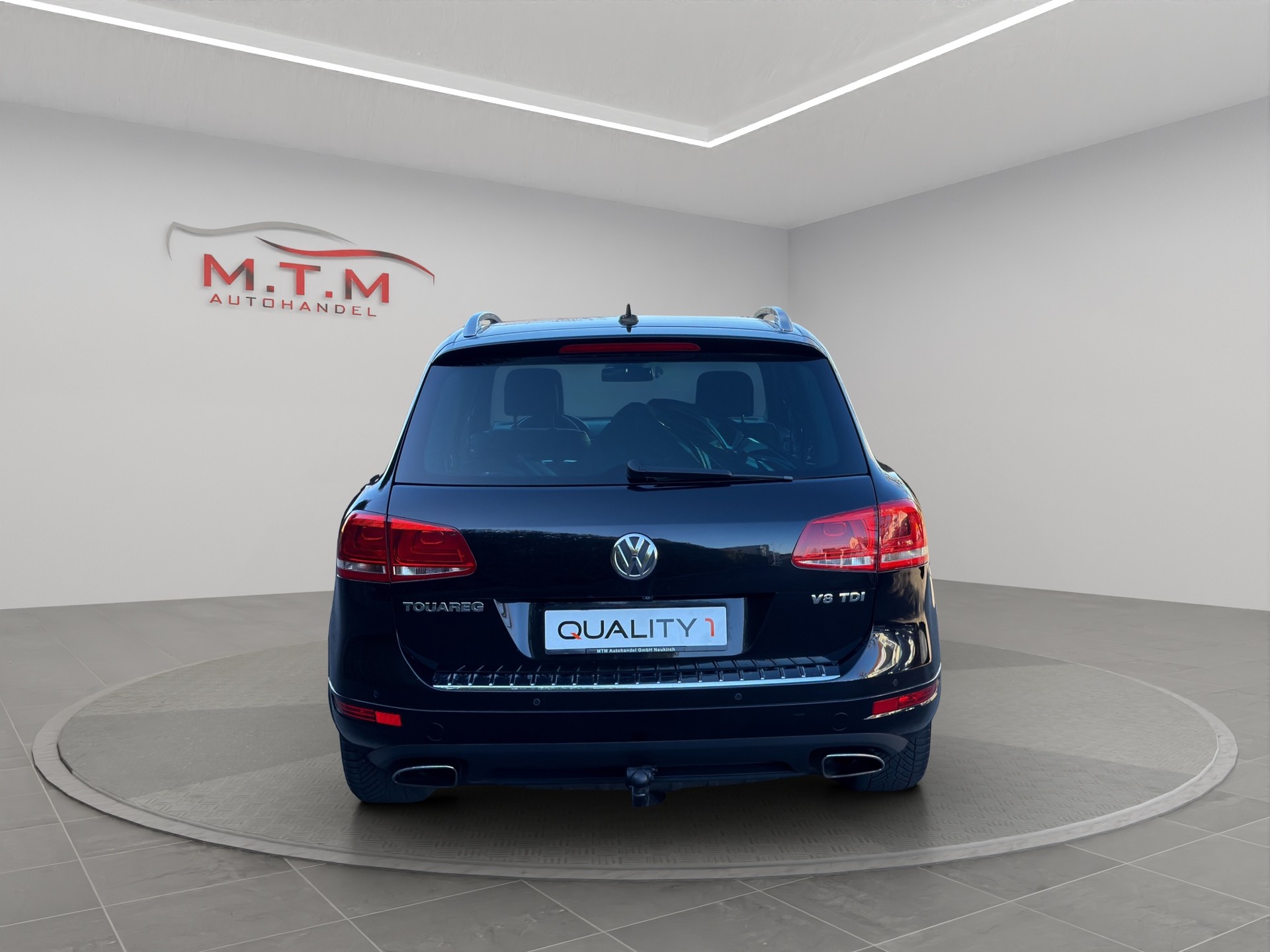 VW Touareg 4.2 TDI Tiptronic-image-15