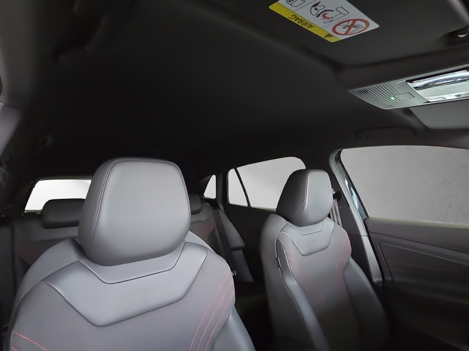 VW ID.4 GTX 77 kWh 4Motion mit AHK-image-13