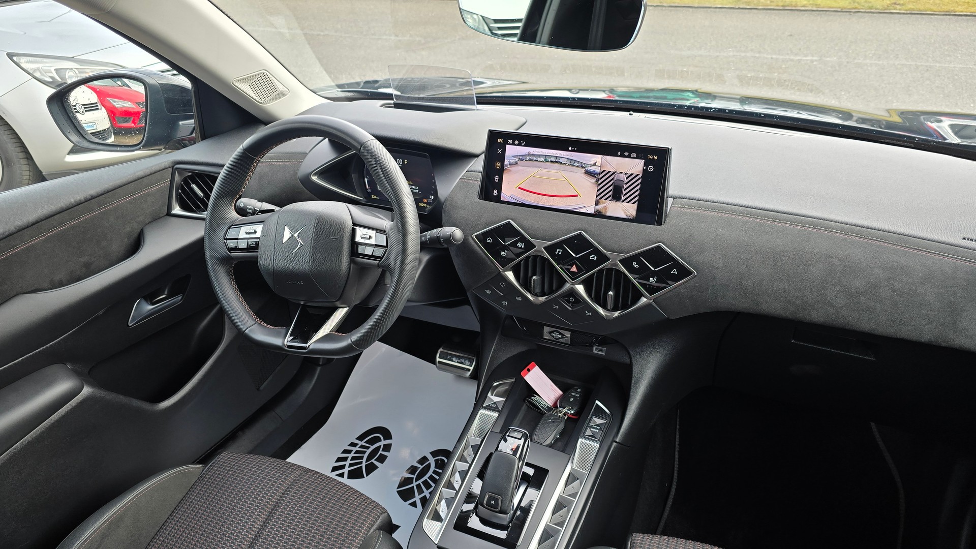 DS AUTOMOBILES DS 3 1.2 PureTech Ligne Noire EAT8-image-6