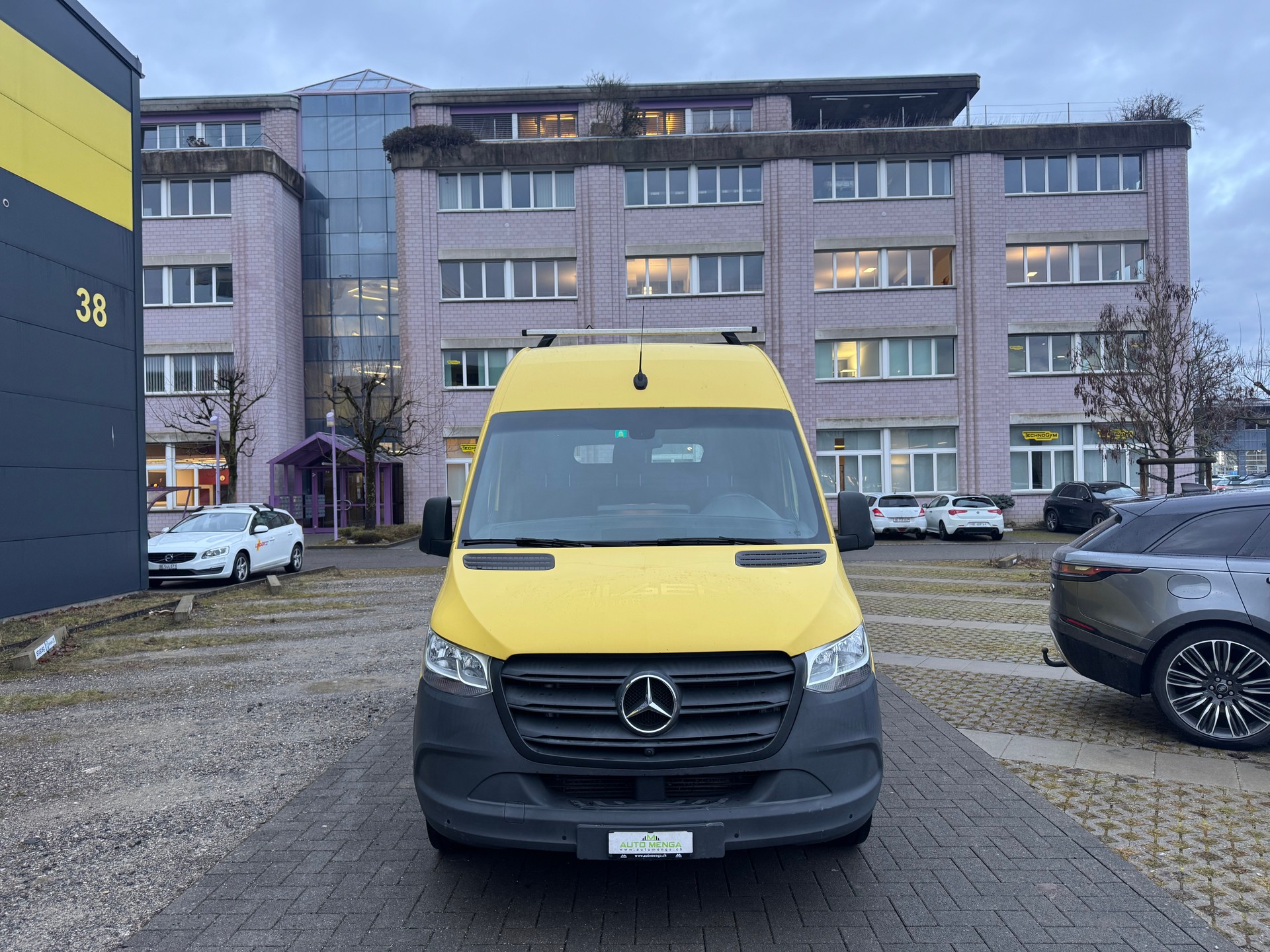 MERCEDES-BENZ Sprinter 319 CDI Standard 7G-TRONIC-image-1