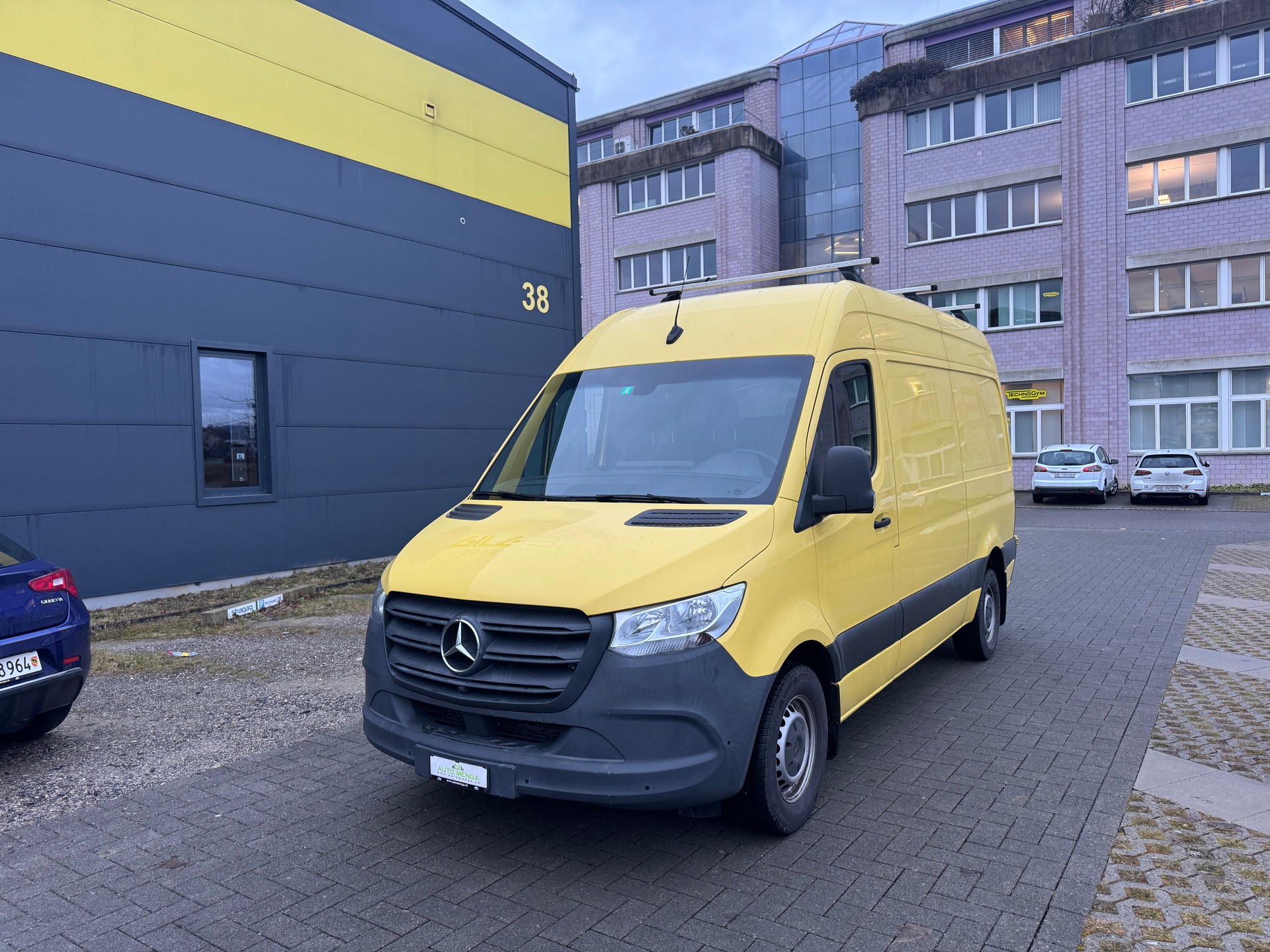 MERCEDES-BENZ Sprinter 319 CDI Standard 7G-TRONIC
