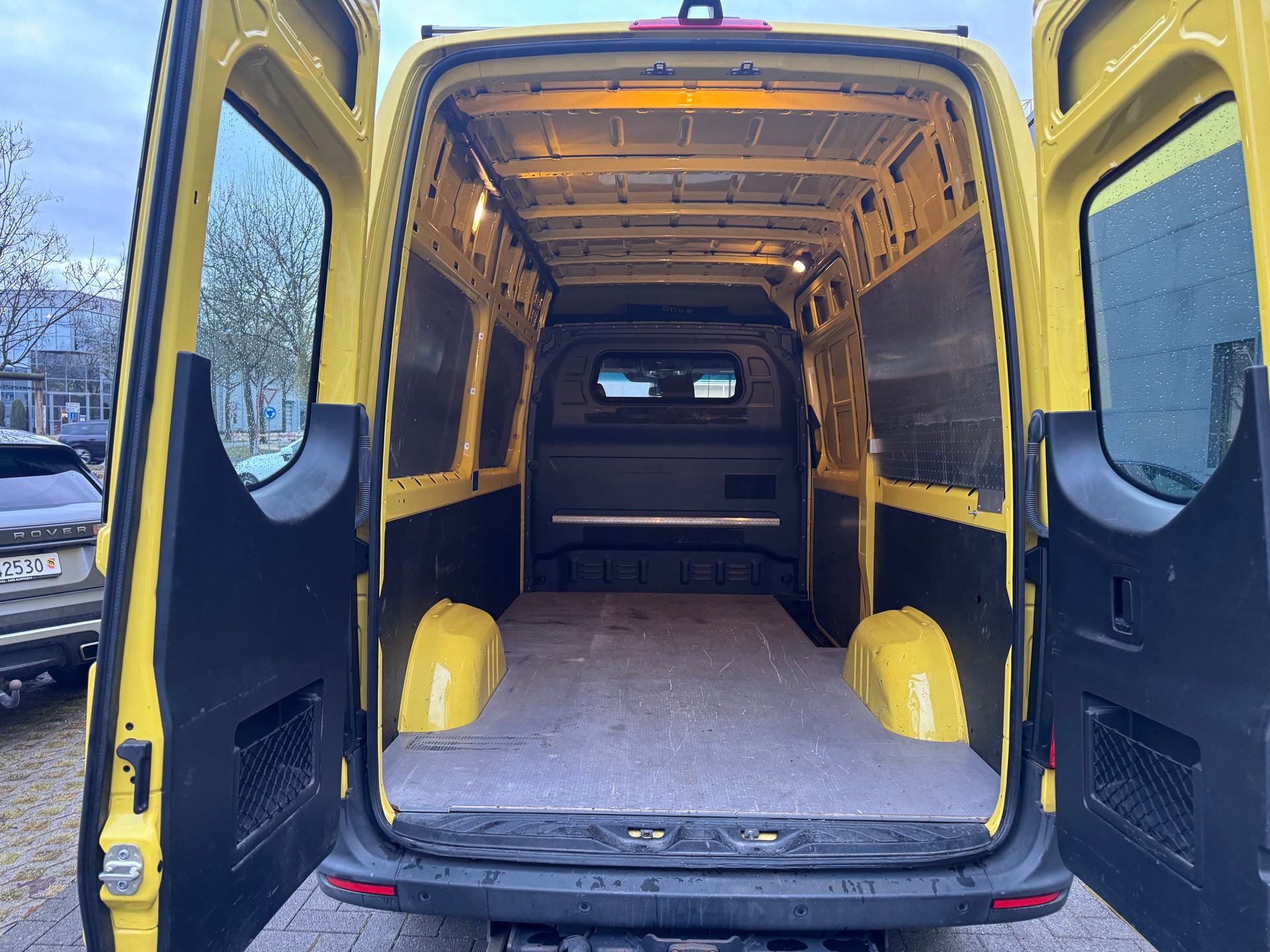 MERCEDES-BENZ Sprinter 319 CDI Standard 7G-TRONIC-image-8