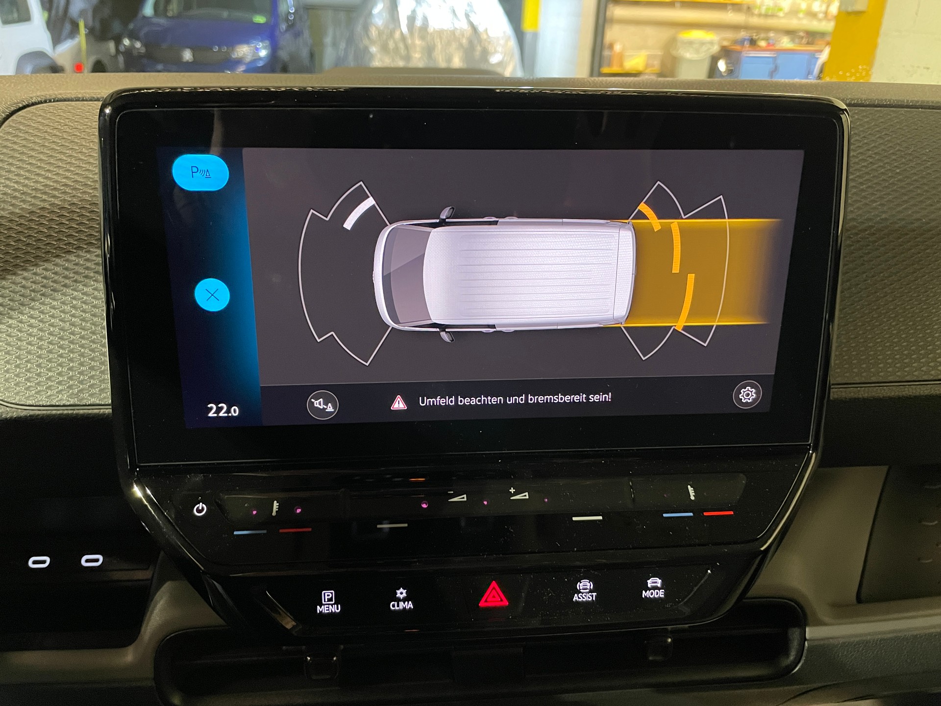VW ID. Buzz Cargo-image-15
